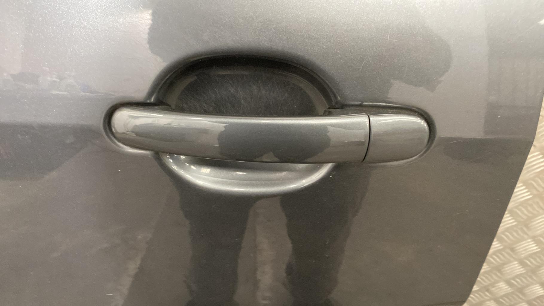 Porte arriere gauche AUDI A2 Diesel - 1