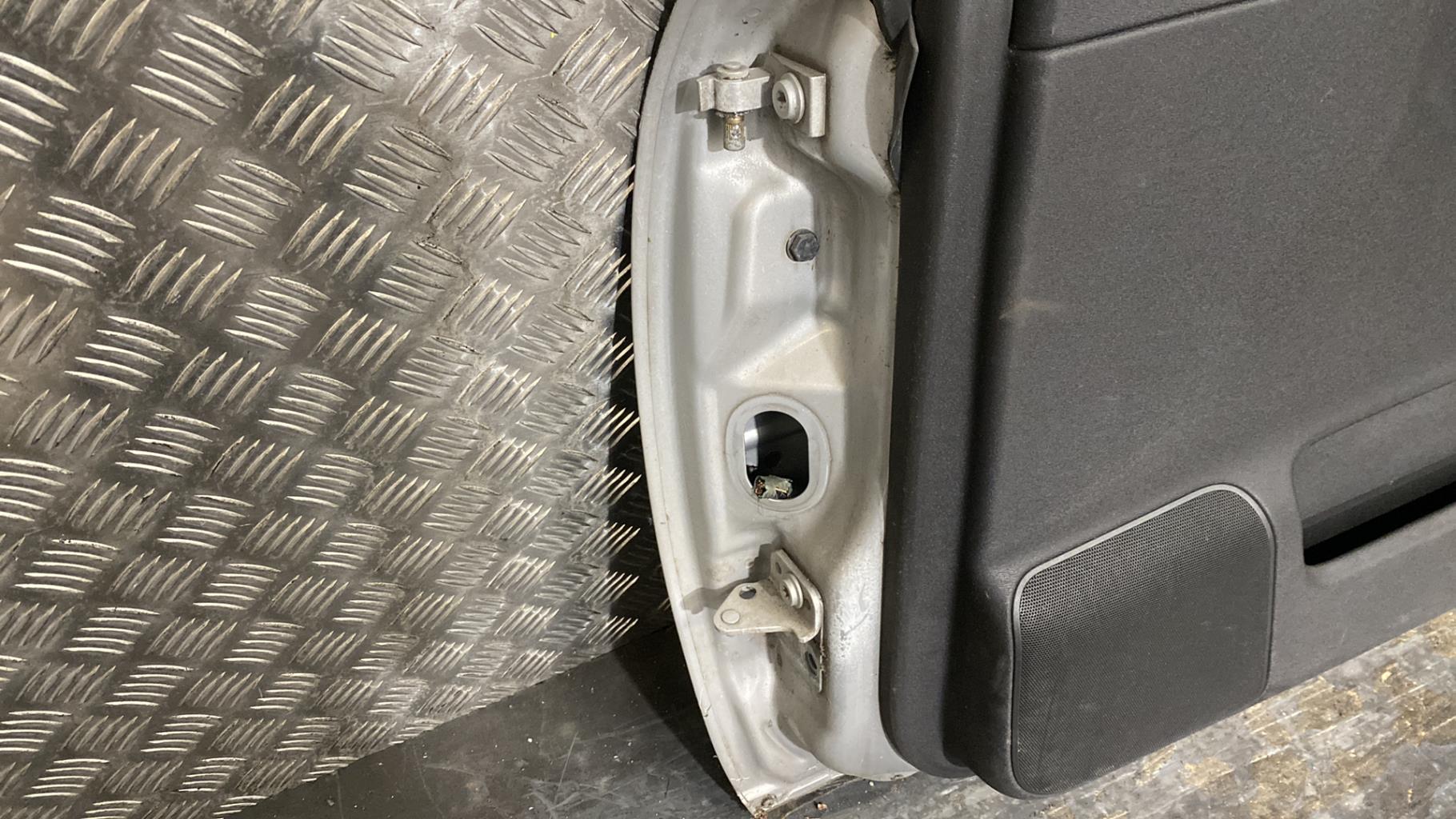Portiera anteriore destra AUDI A3 1 PHASE 2 Diésel - 1