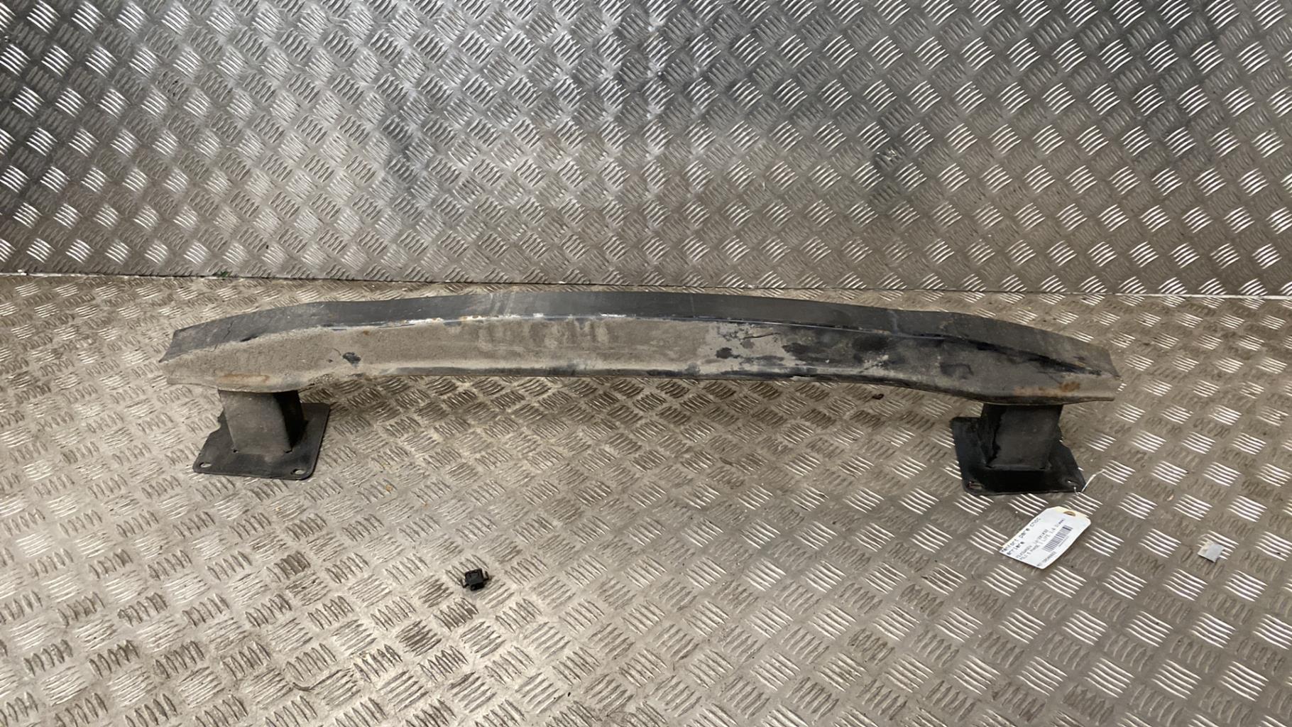 Traversa rinforzo paraurti posteriore VOLKSWAGEN POLO 5 PHASE 1 Diésel - 1