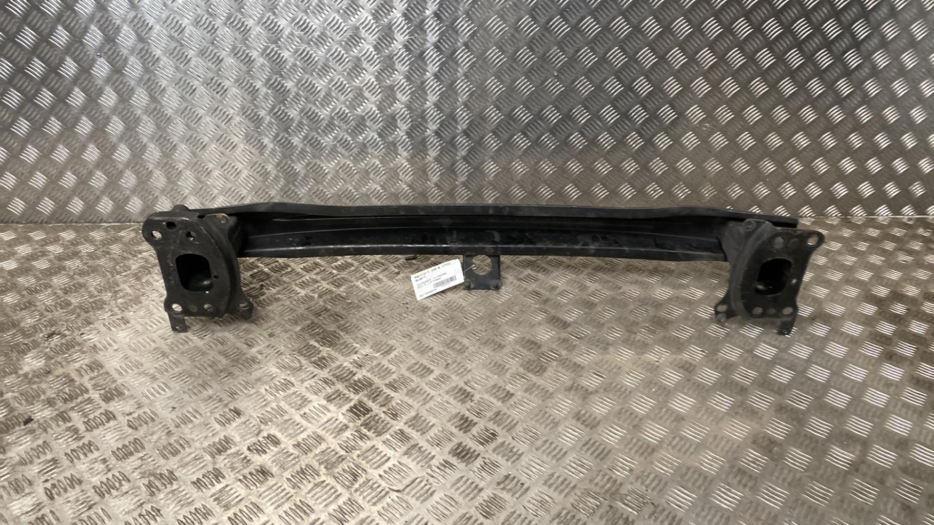 Traversa rinforzo paraurti anteriore VOLKSWAGEN GOLF 5 Diésel - 1
