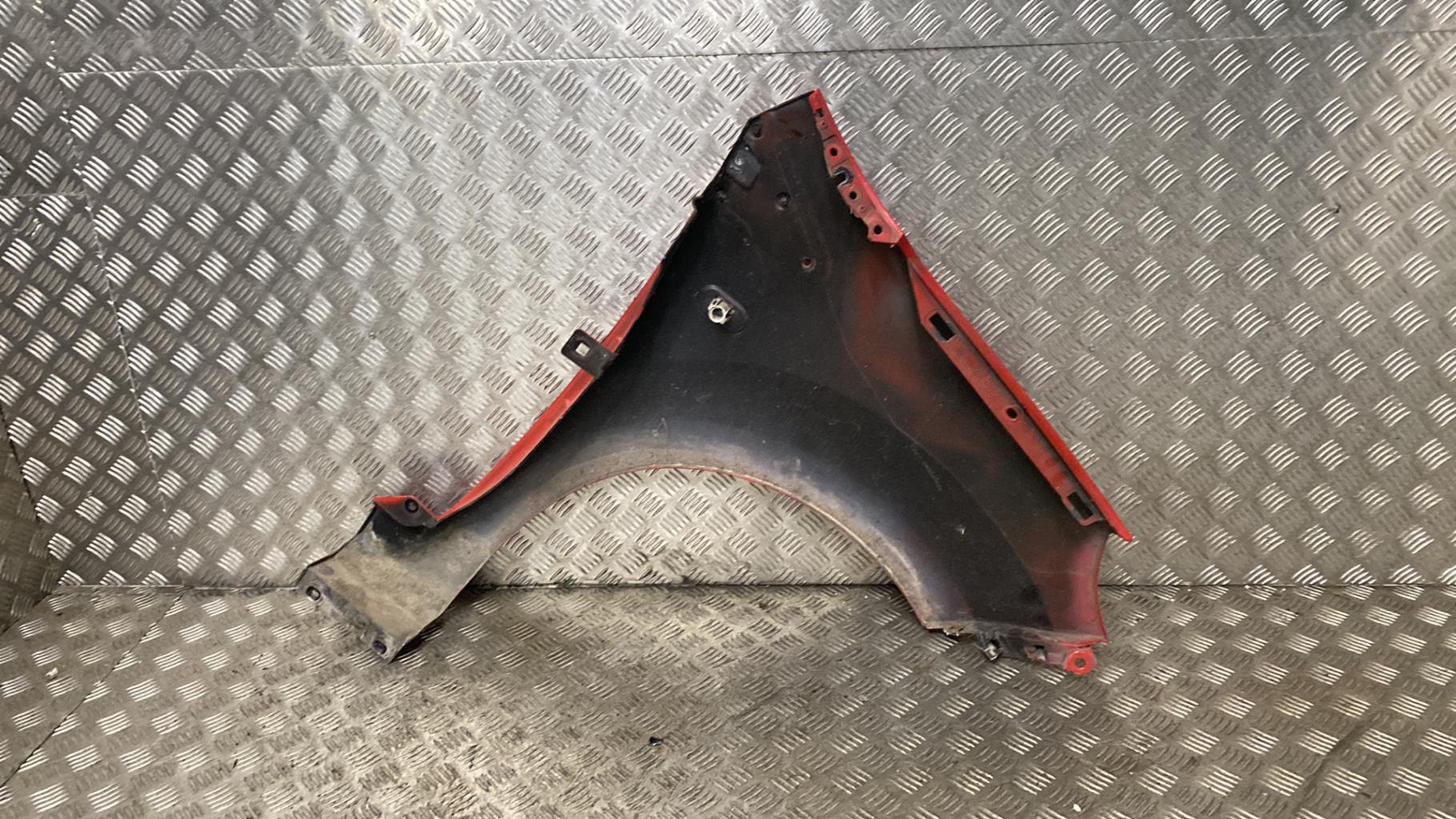 Aile avant gauche RENAULT TWINGO 2 PHASE 1 Essence - 1