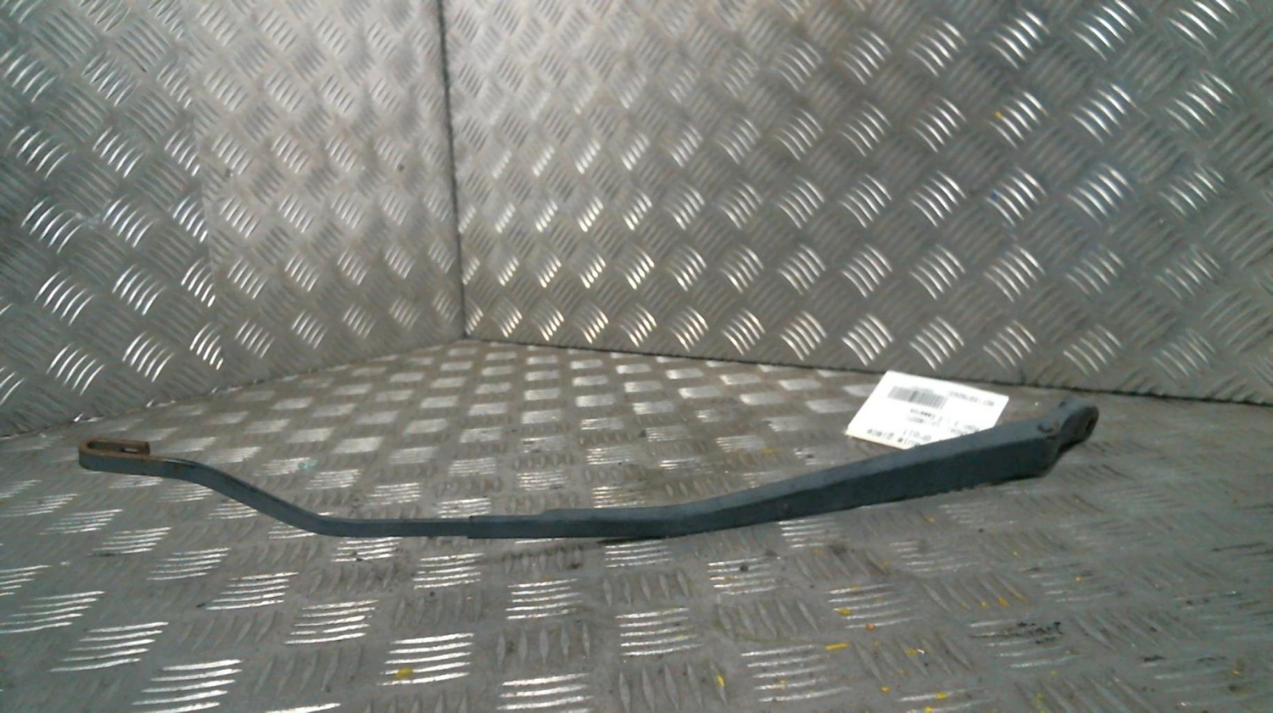 Braccio tergicristallo anteriore destro HYUNDAI PONY 3 Gasolina - 1