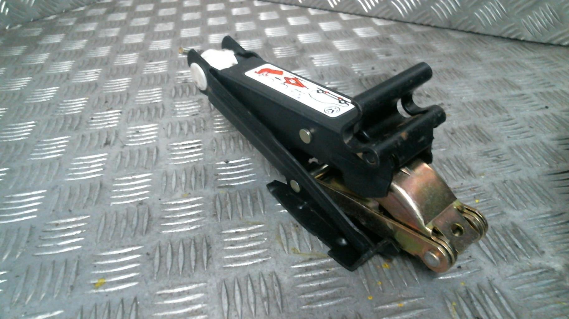 Cric VOLKSWAGEN POLO 2 PHASE 2 COUPE  - 1
