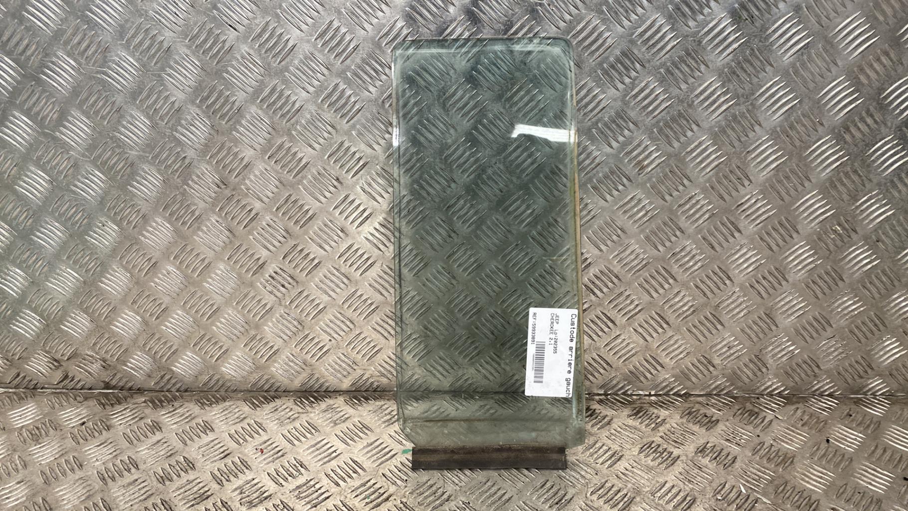 Vetro laterale fisso posteriore sinistro (portiera) JEEP CHEROKEE  - 1