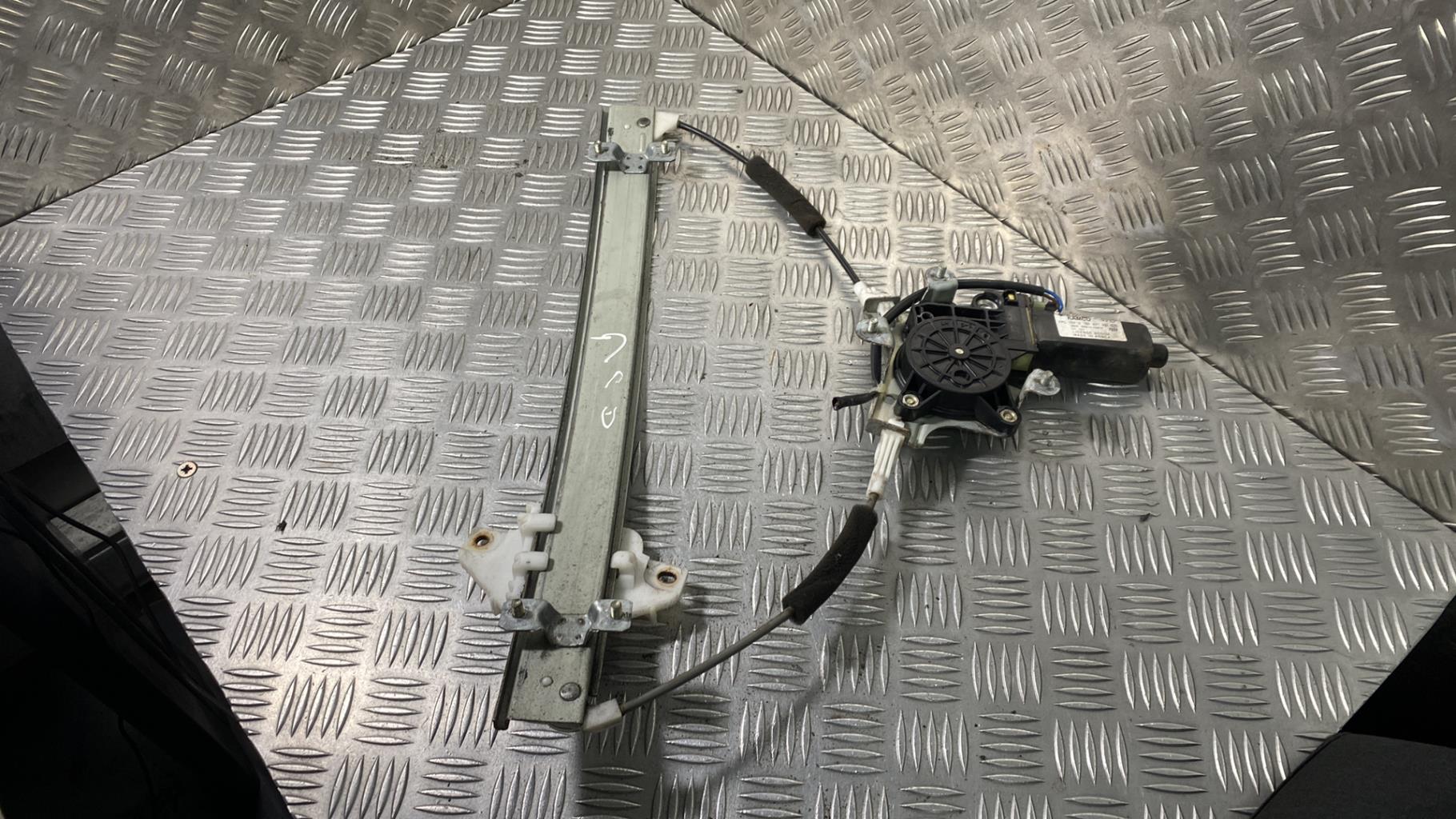Alzacristalli elettrico anteriore sinistro HYUNDAI LANTRA 2 BREAK  - 1