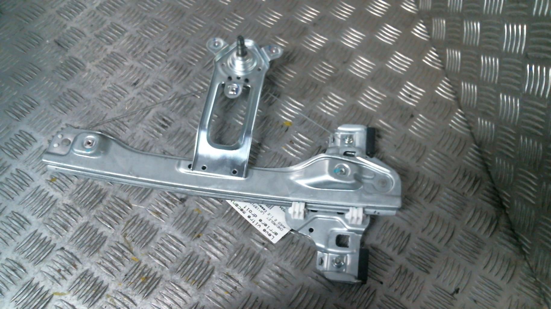 Alzacristalli manuale posteriore destro CHEVROLET AVEO 2 Gasolina - 1