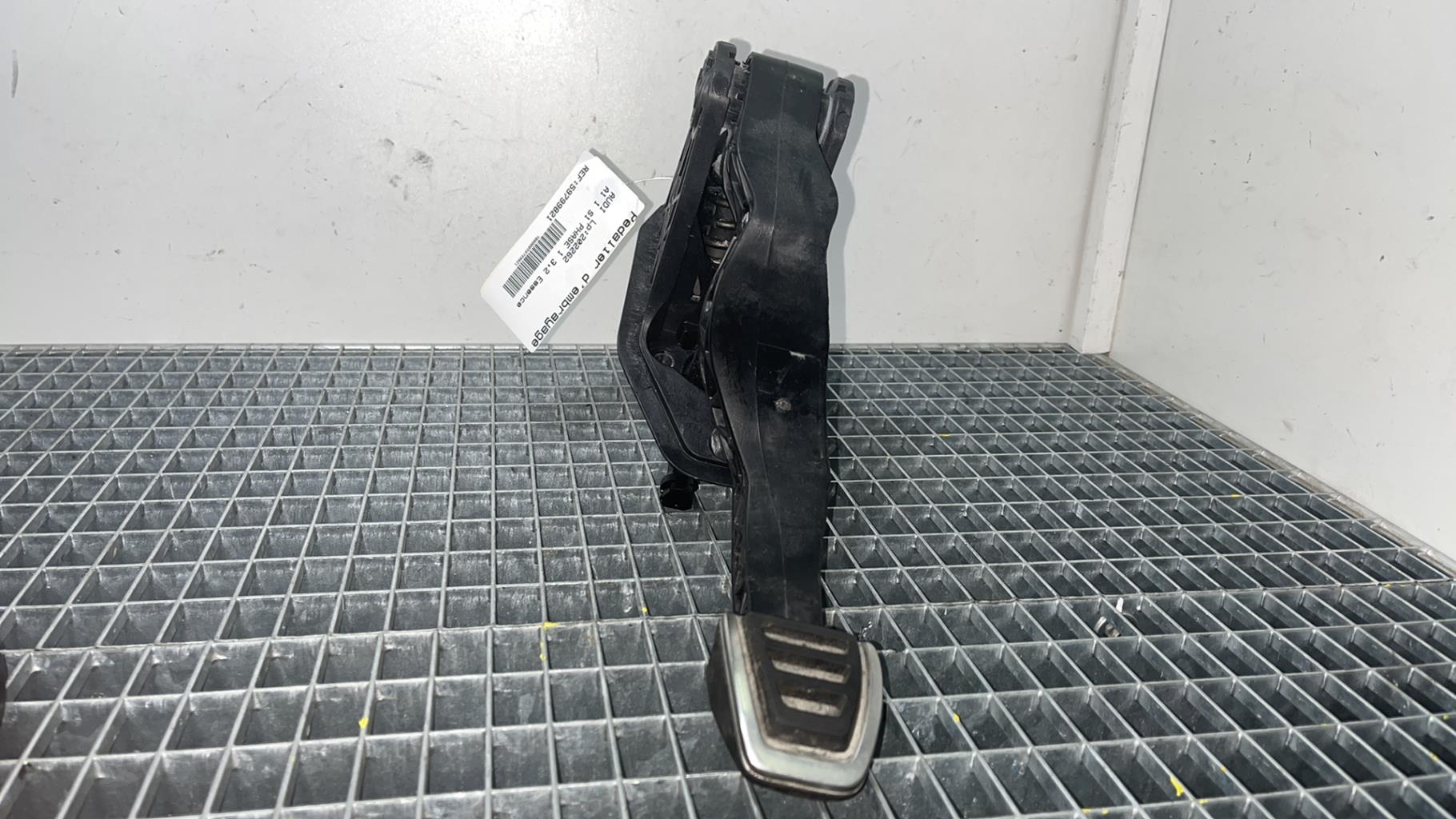 Pedale d'embrayage AUDI A1 1 S1 PHASE 1 Essence - 1