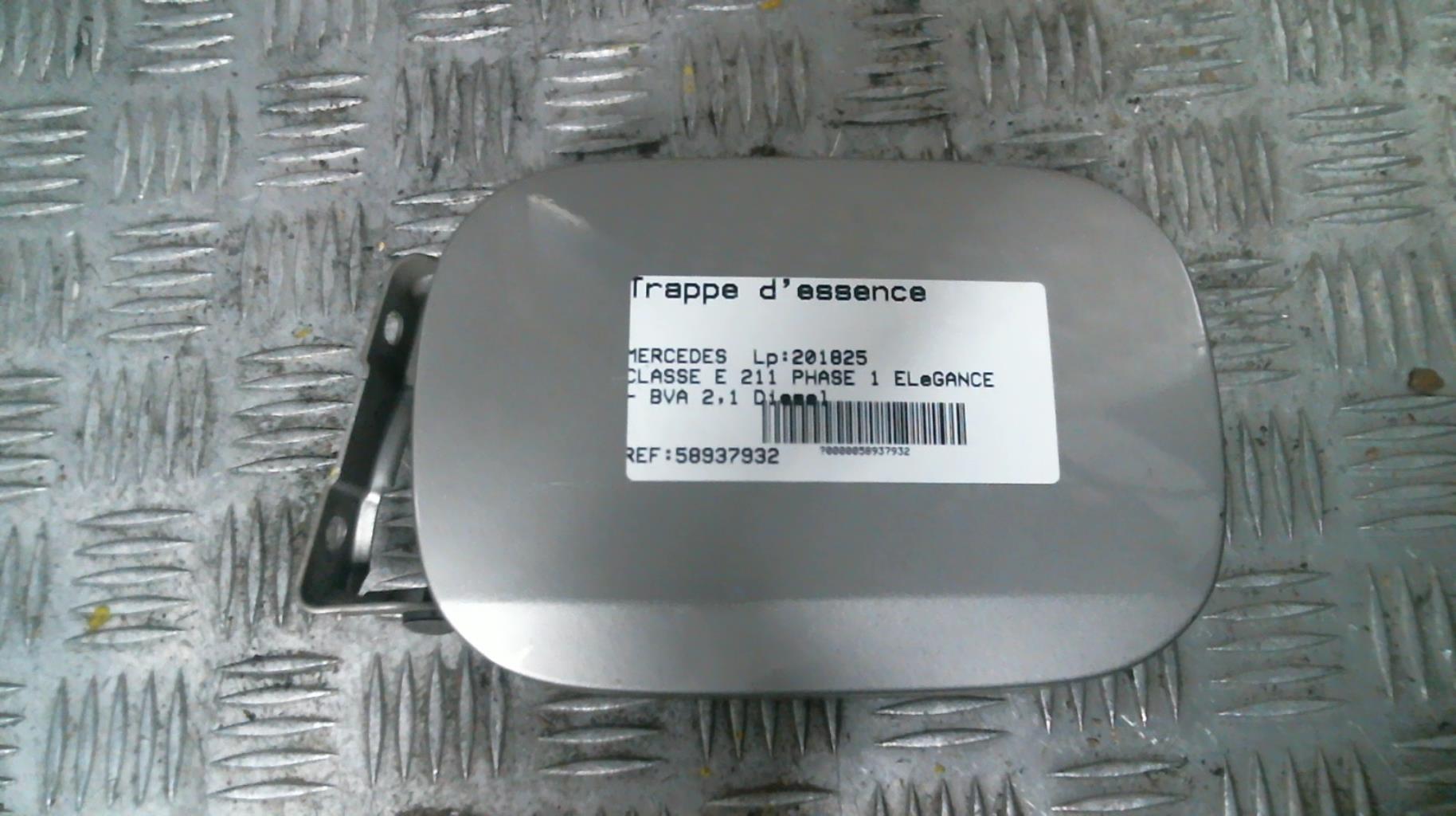 Trappe d'essence MERCEDES CLASSE E 211 PHASE 1 Diesel - 1