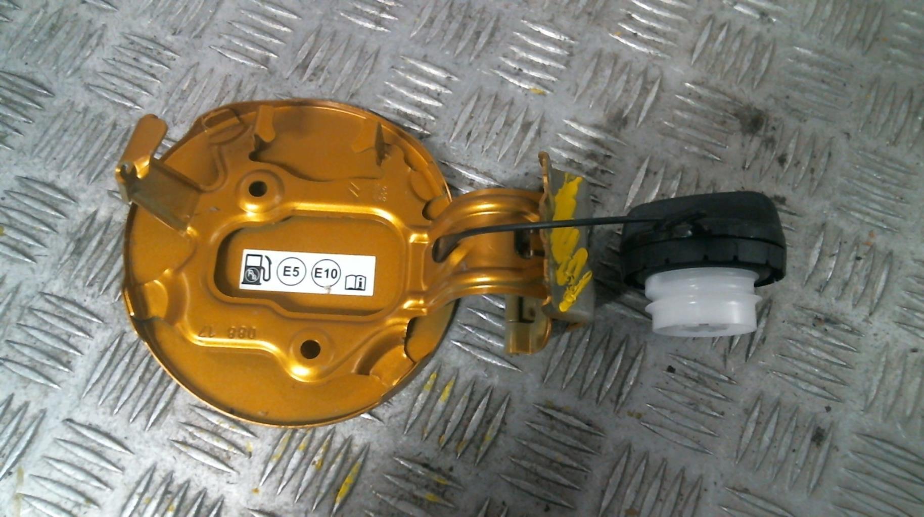 Trappe d'essence PEUGEOT 108  - 1