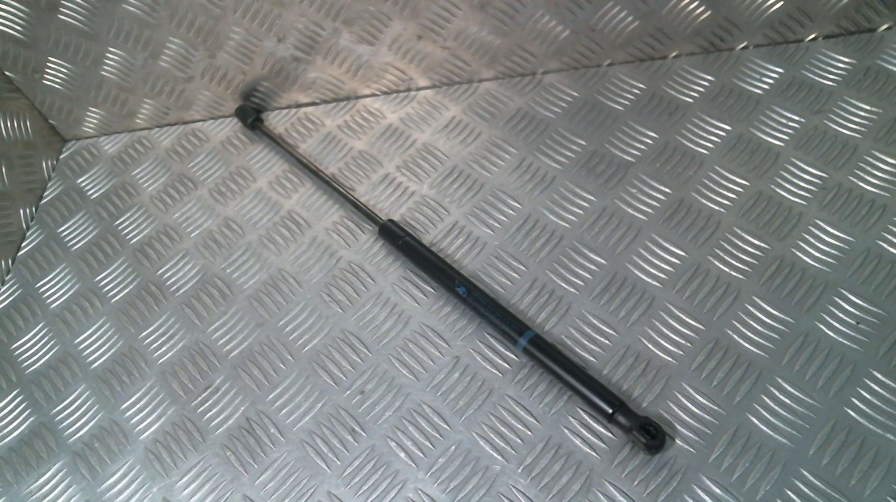Verin de coffre CITROEN C2 PHASE 1 Essence - 1