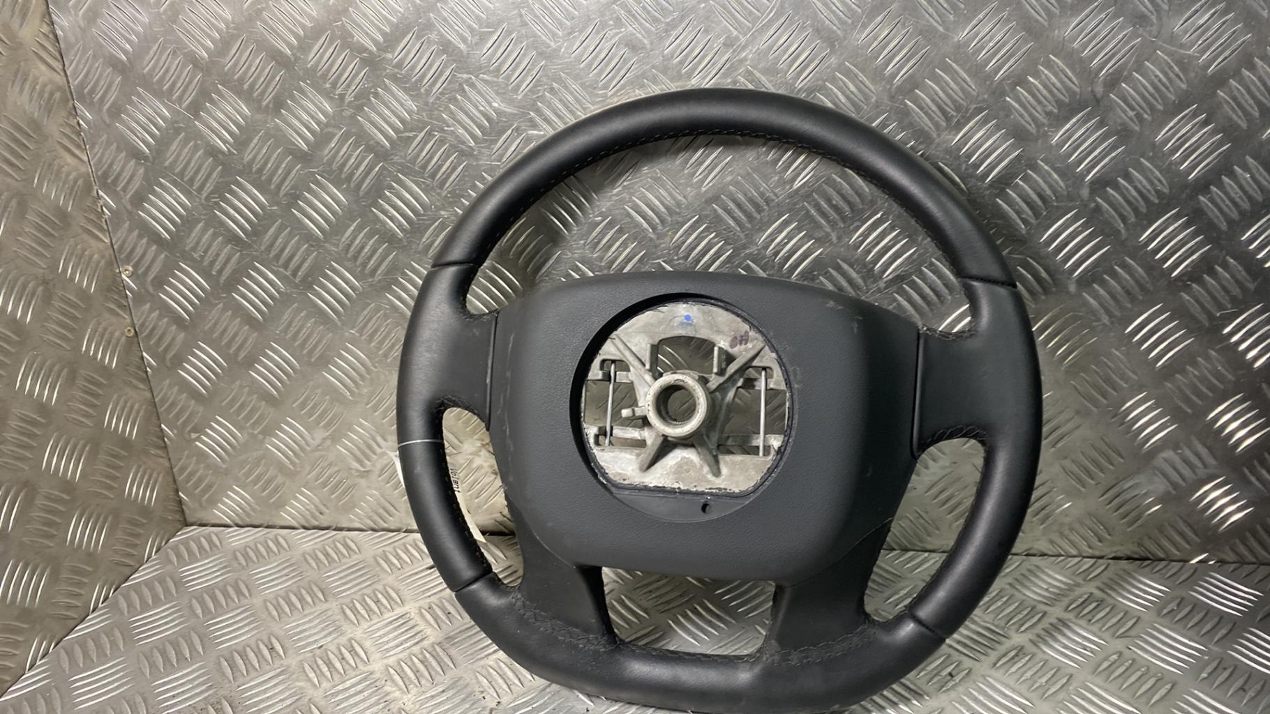 Volant CITROEN C4 2 PHASE 2 Diesel - 1