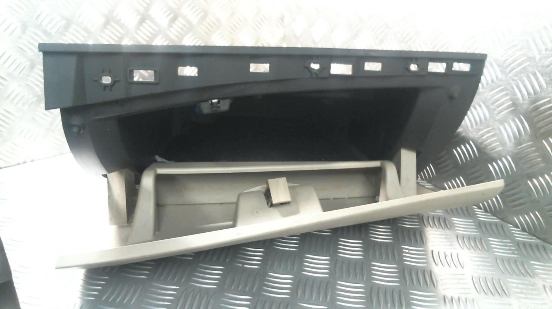 Boite a gants RENAULT FLUENCE PHASE 1 Diesel - 1