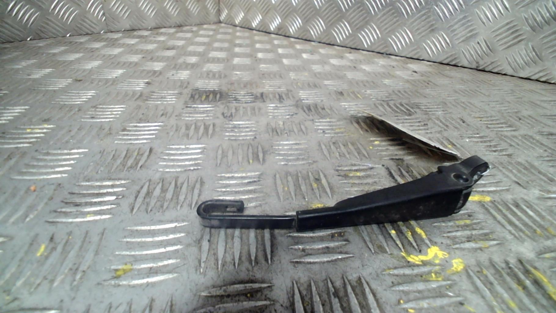 Braccio tergicristallo posteriore OPEL MOKKA 1 PHASE 1 Diésel - 1