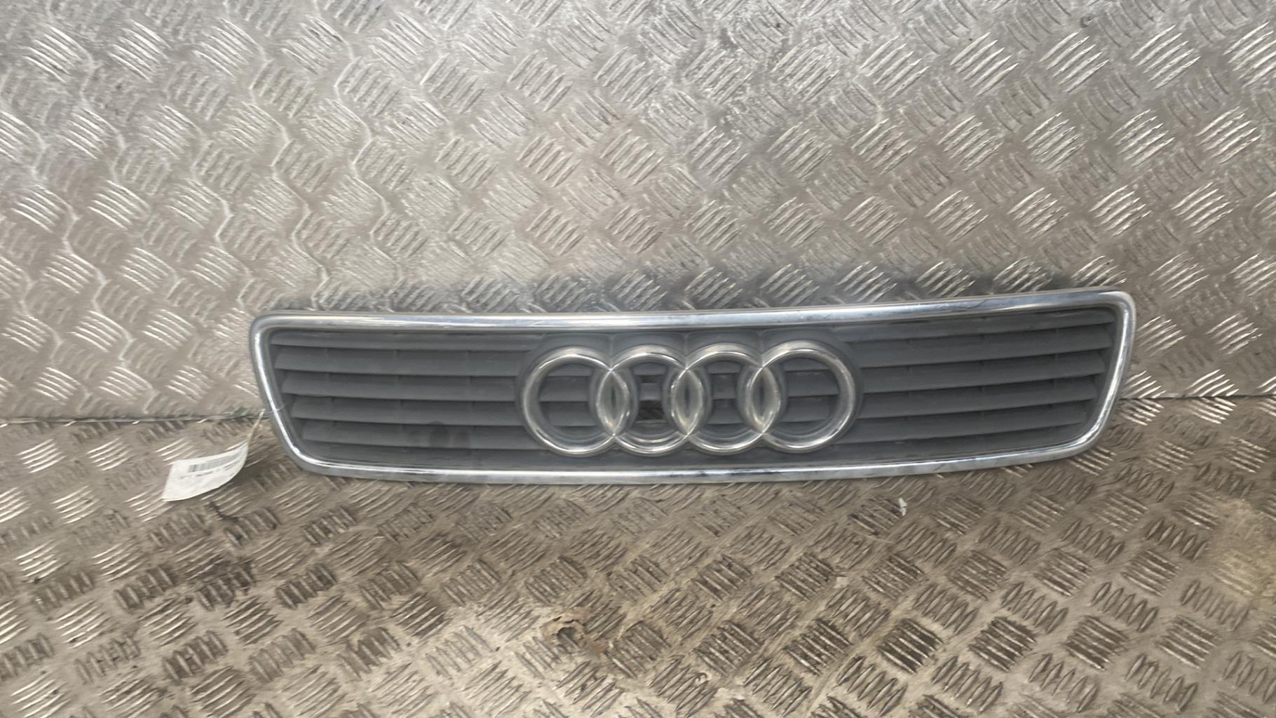 Calandre AUDI A4 1 AVANT PHASE 1 BREAK Diesel - 1