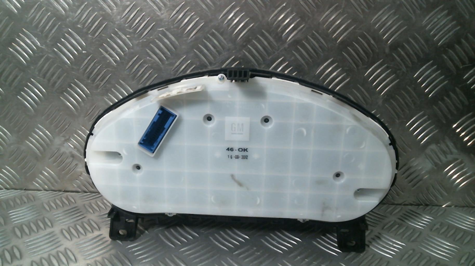 Compteur OPEL MERIVA B PHASE 1 Diesel - 1