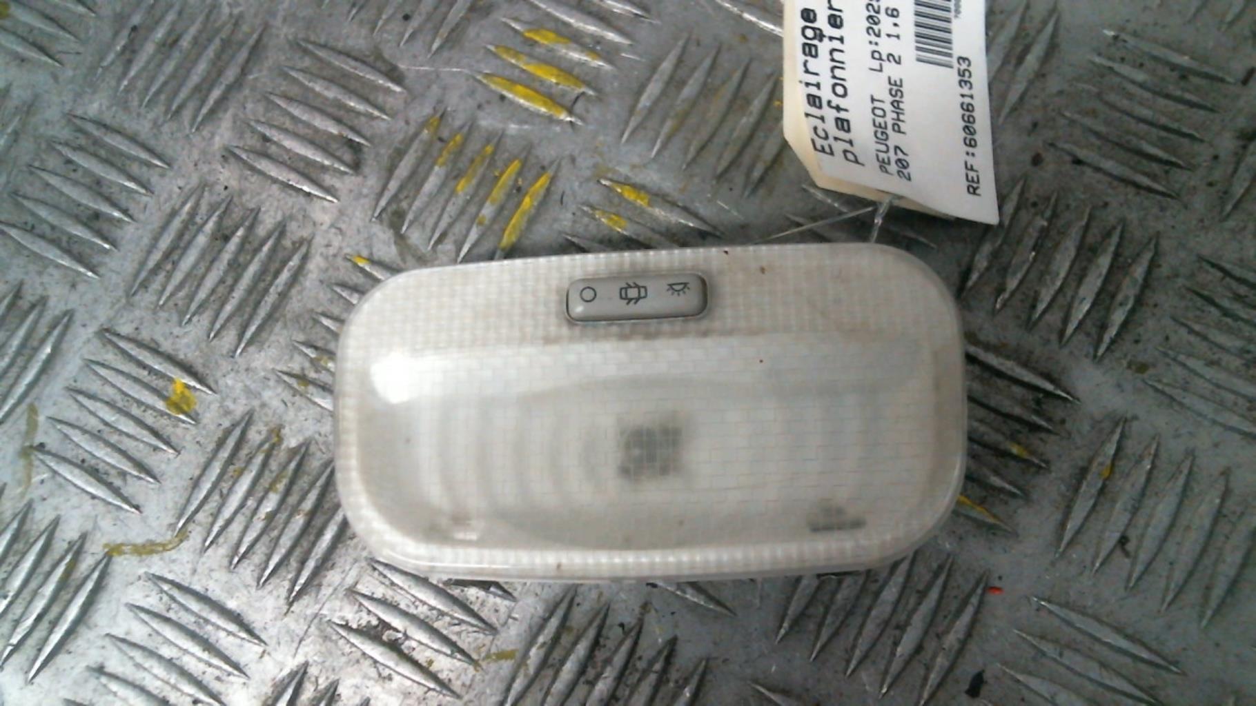 Eclairage de plafonnier PEUGEOT 207 PHASE 2 Diesel - 1
