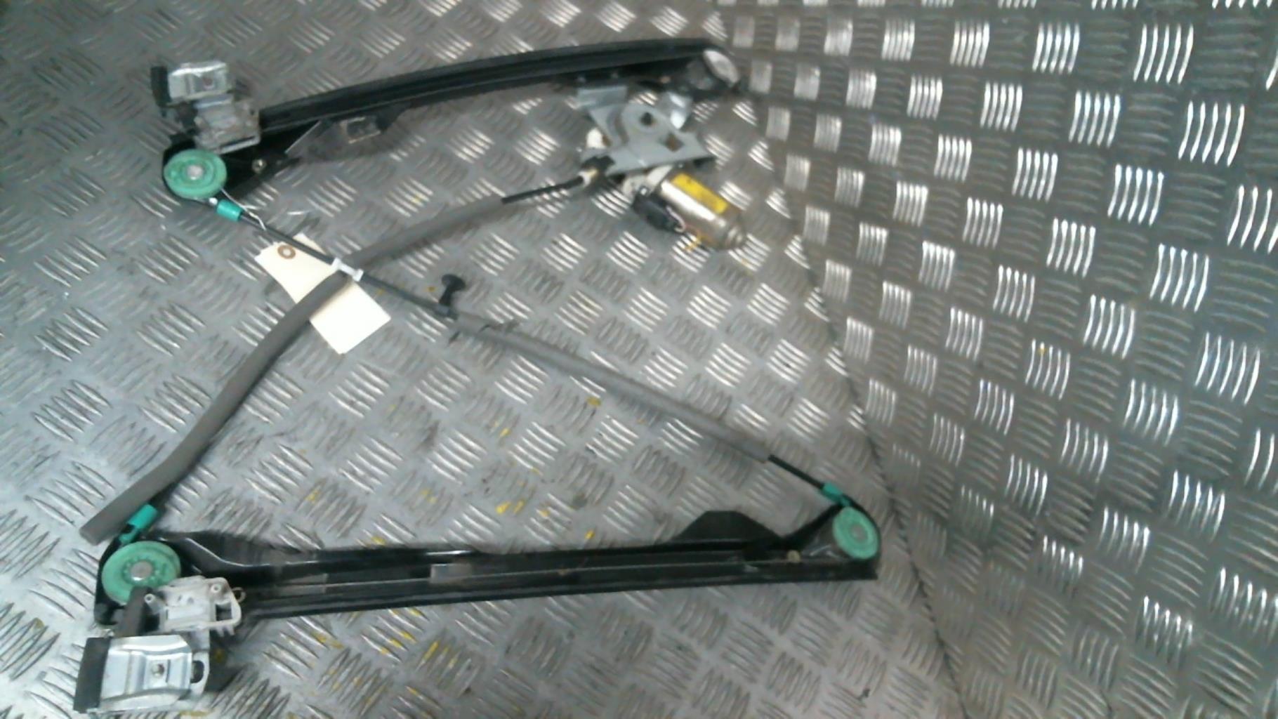 Alzacristalli elettrico anteriore destro FORD FOCUS 1 Diésel - 1