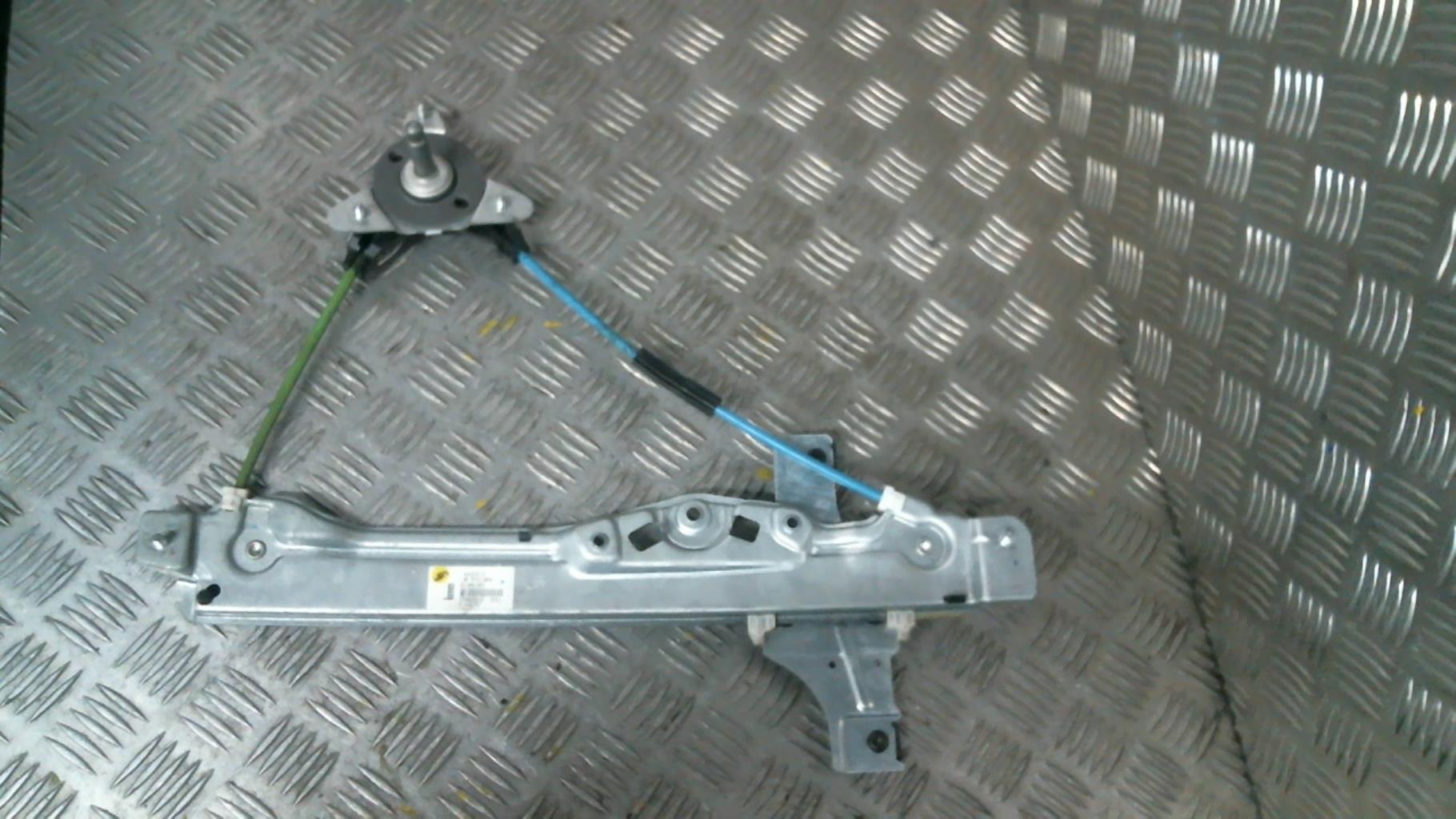 Alzacristalli manuale posteriore destro PEUGEOT 208 1 PHASE 1 Diésel - 1