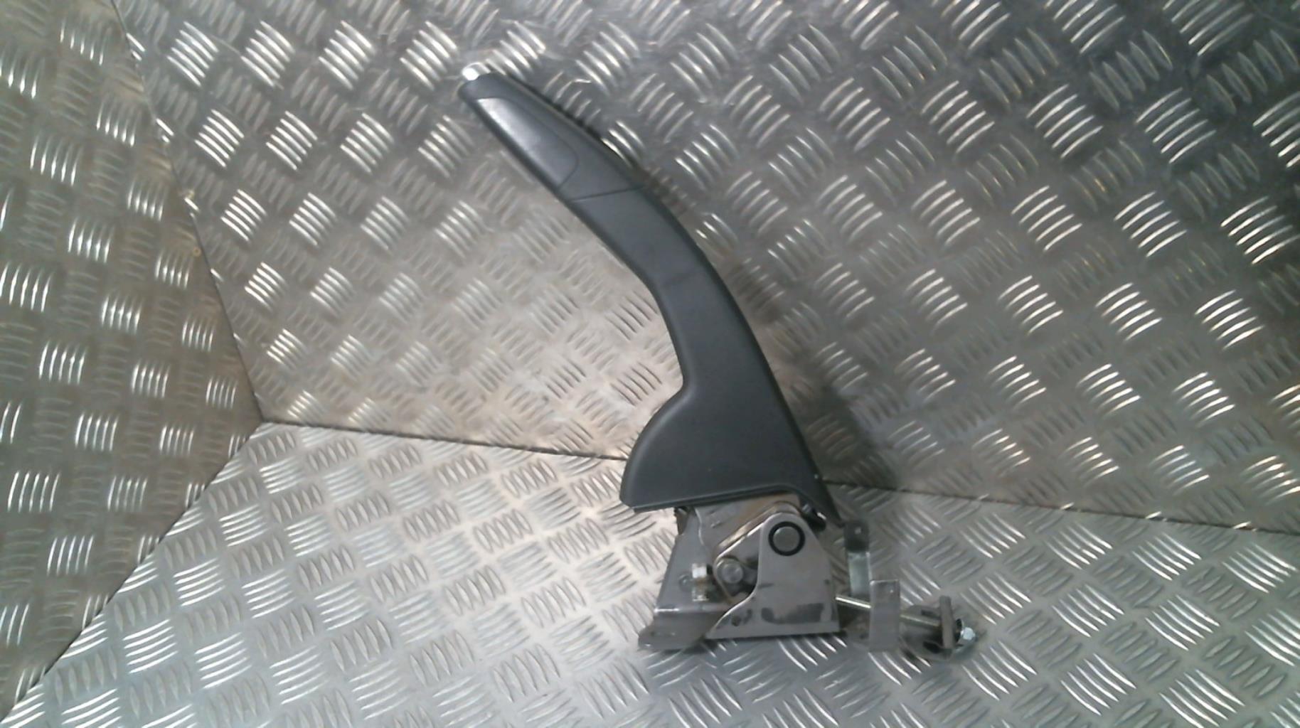 Levier frein à main RENAULT CLIO 4 PHASE 2 Diesel - 1