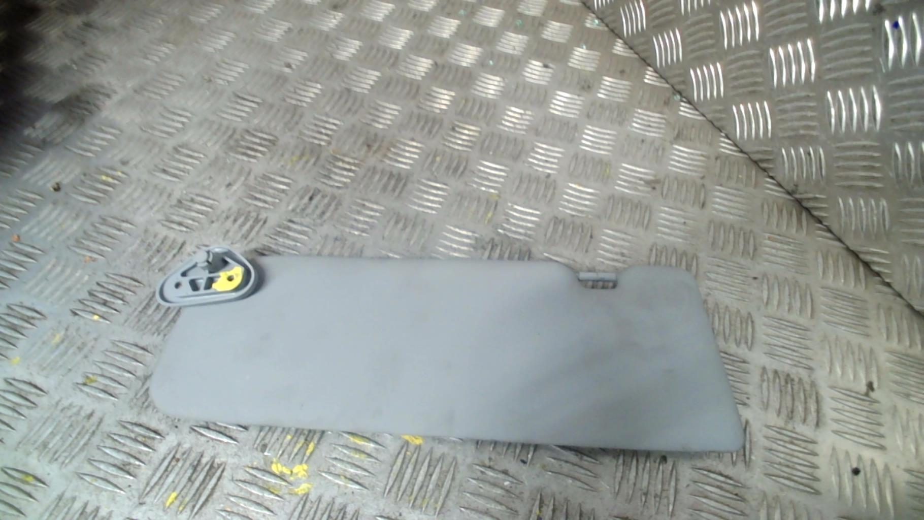 Visiera parasole destra BMW SERIE 1 E87 PHASE 1 Diésel - 1