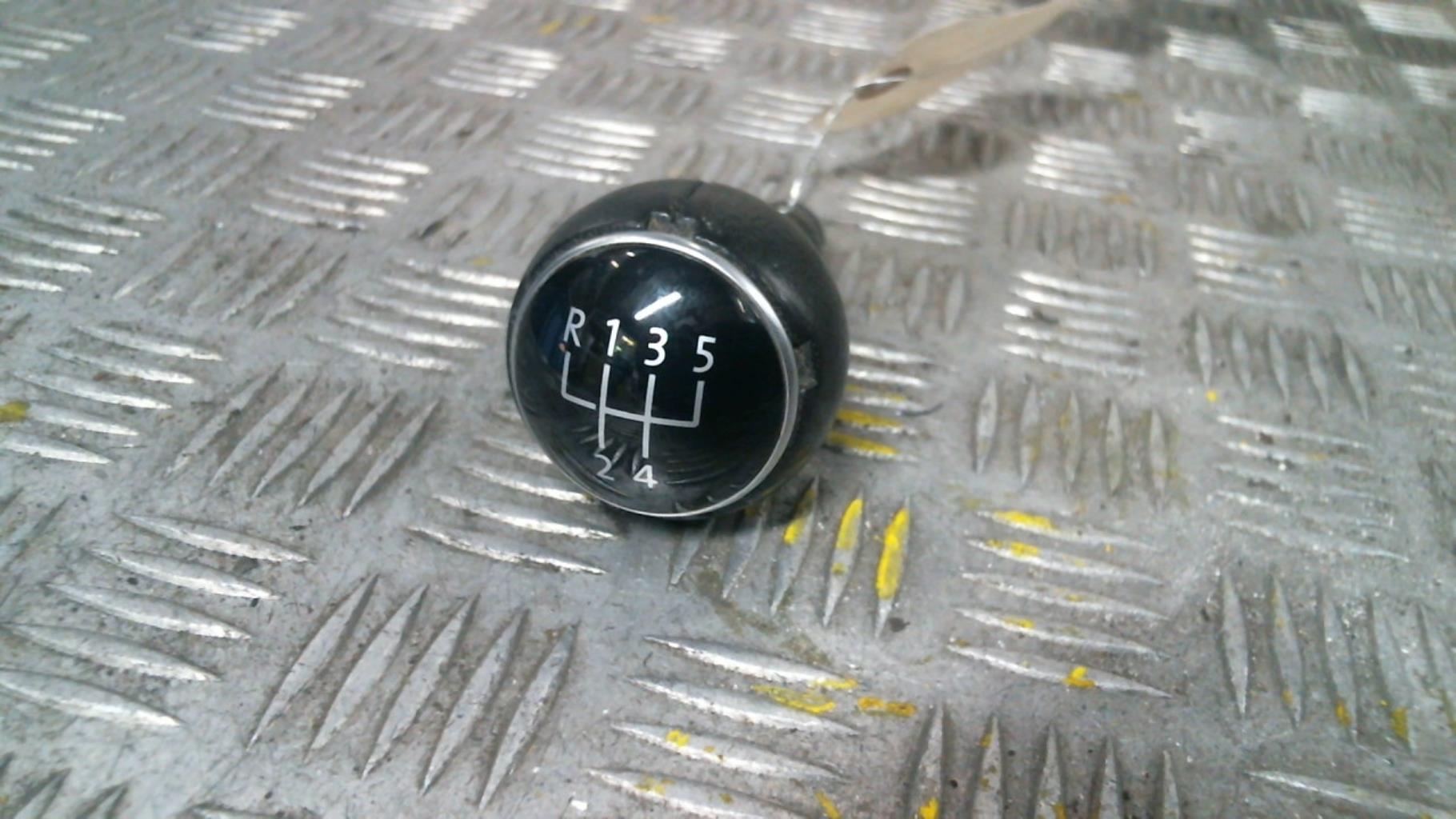 Pomello del cambio VOLKSWAGEN GOLF 5 Gasolina - 1