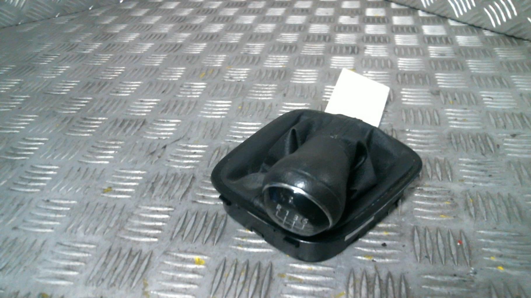 Pomello del cambio VOLKSWAGEN POLO 5 PHASE 1 Gasolina - 1