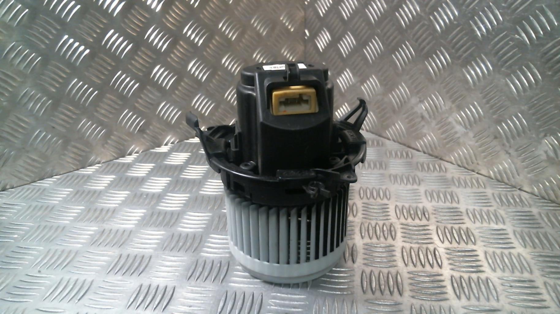 Pulseur d'air RENAULT CLIO 4 PHASE 1 Diesel - 1