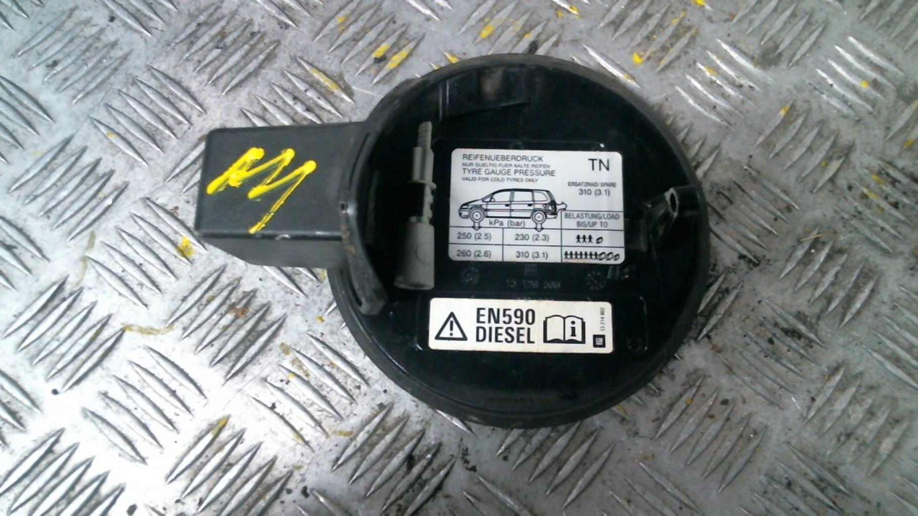 Trappe d'essence OPEL ZAFIRA B PHASE 1 Diesel - 1