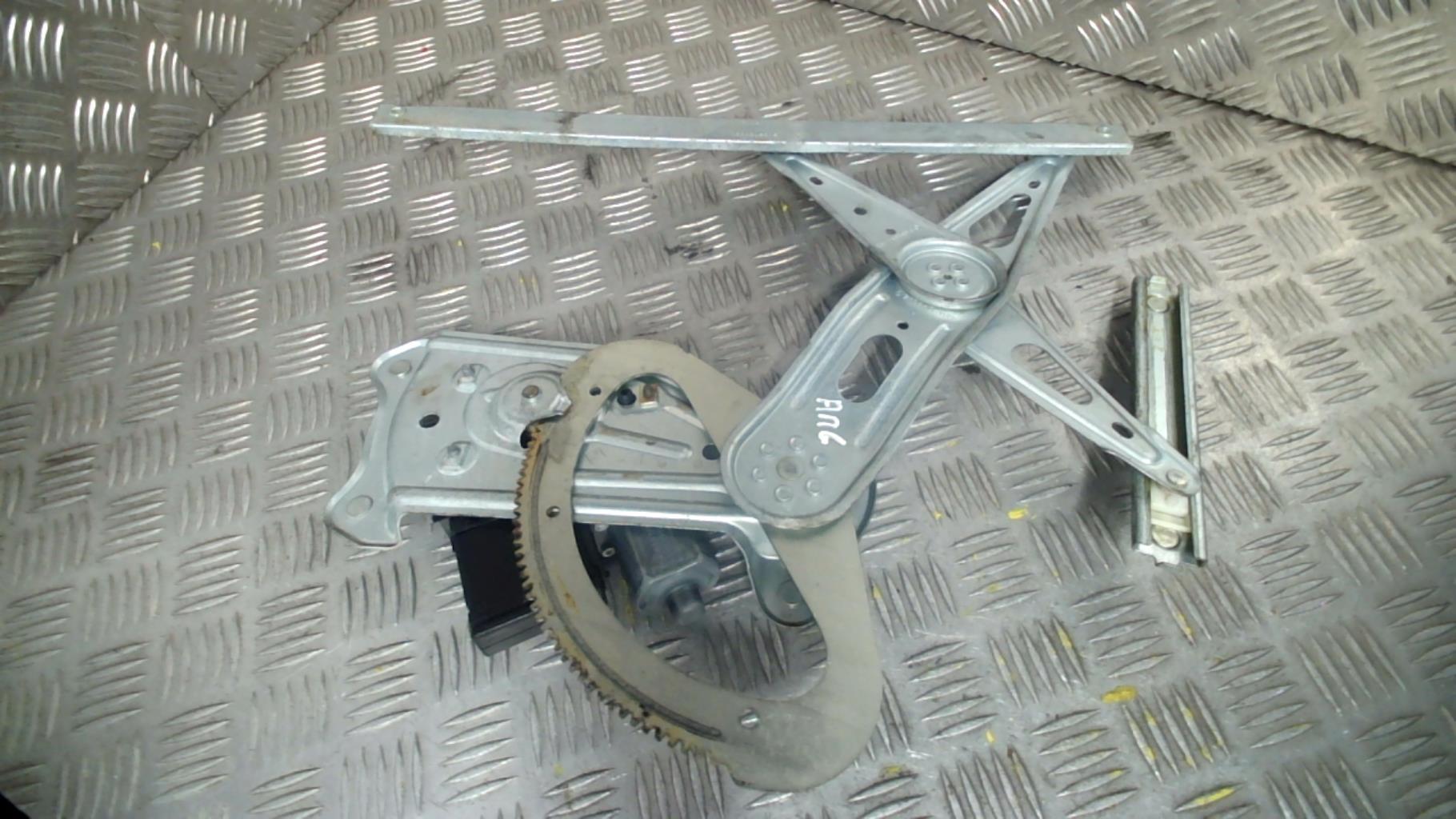 Alzacristalli elettrico posteriore sinistro RENAULT GRAND SCENIC 3 PHASE 1 Diésel - 1