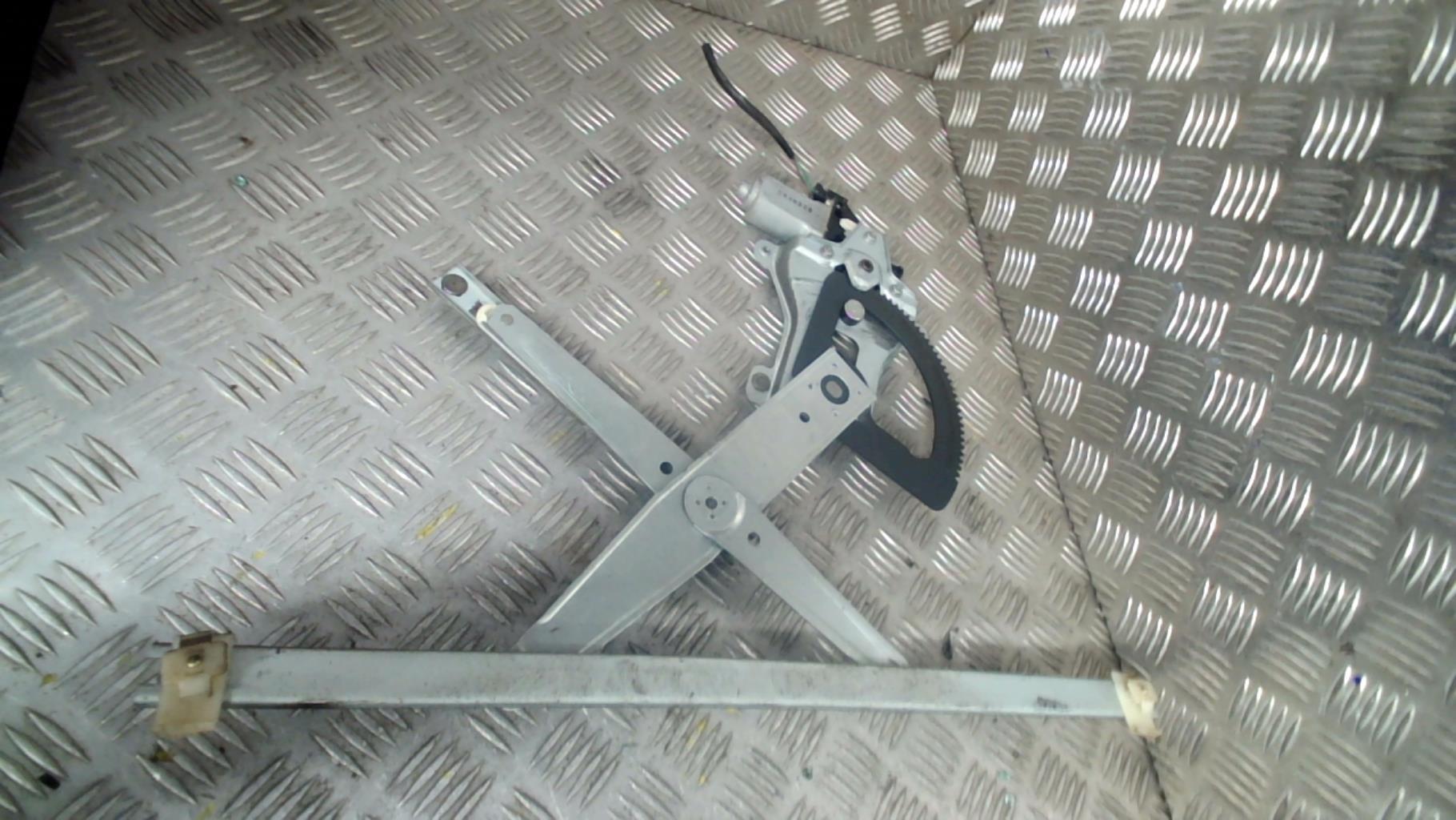 Alzacristalli elettrico anteriore destro DAEWOO KALOS  - 1