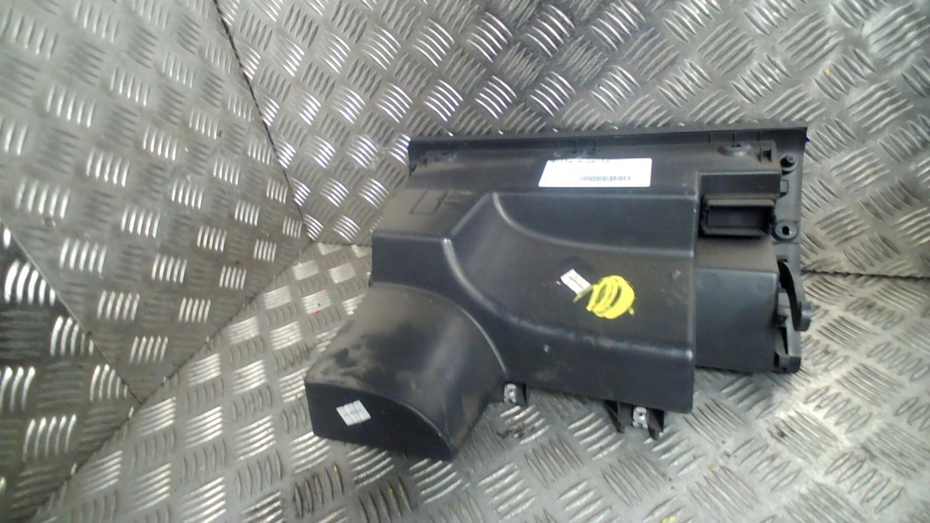 Boite a gants VOLKSWAGEN FOX Diesel - 1