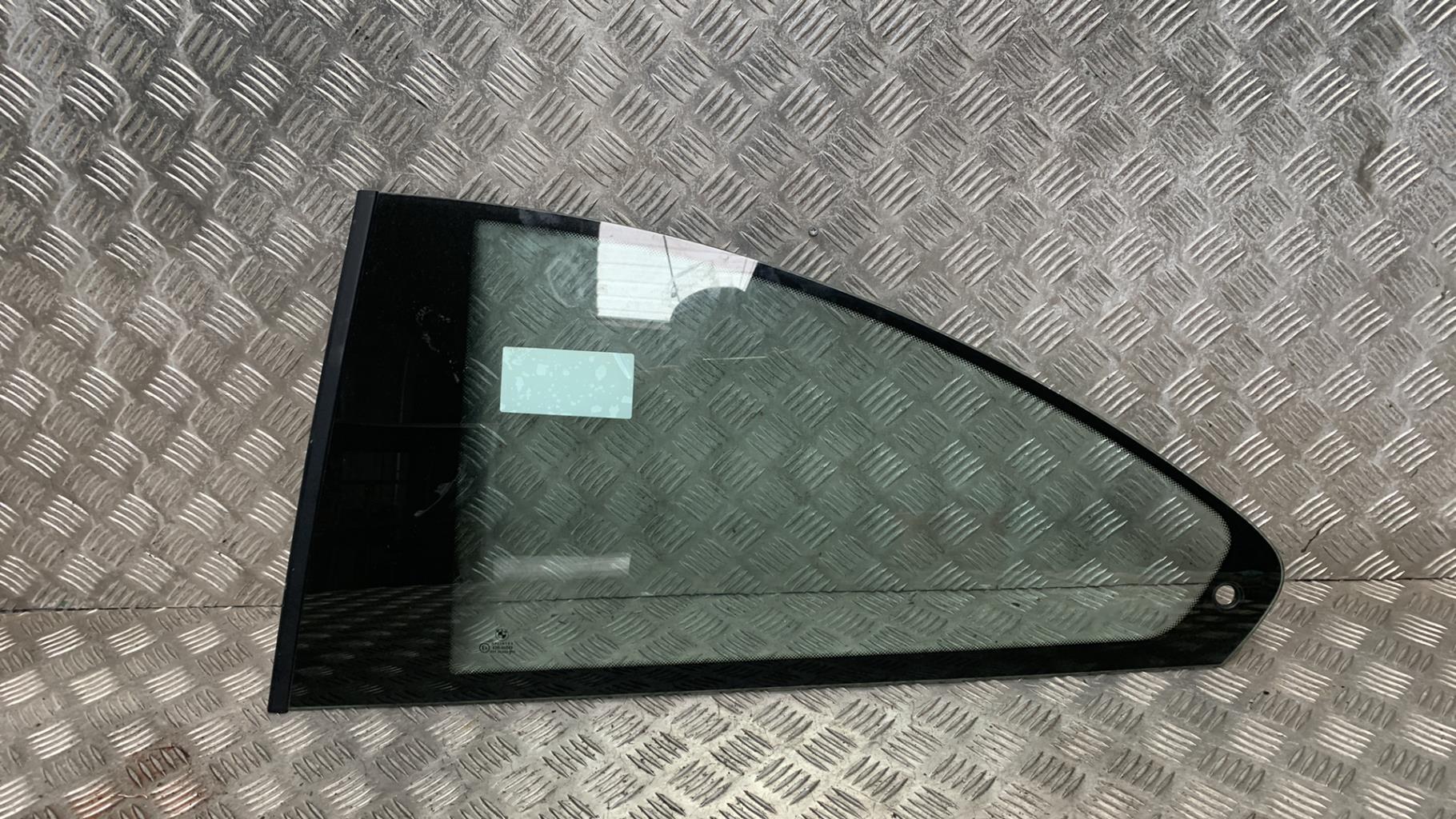 Custode arriere gauche BMW SERIE 3 E46 COUPE PHASE 1 Essence - 1