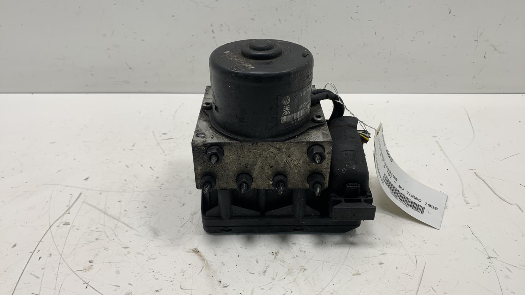 Blocco ABS (antibloccaggio freni) VOLKSWAGEN GOLF 4 Diésel - 1