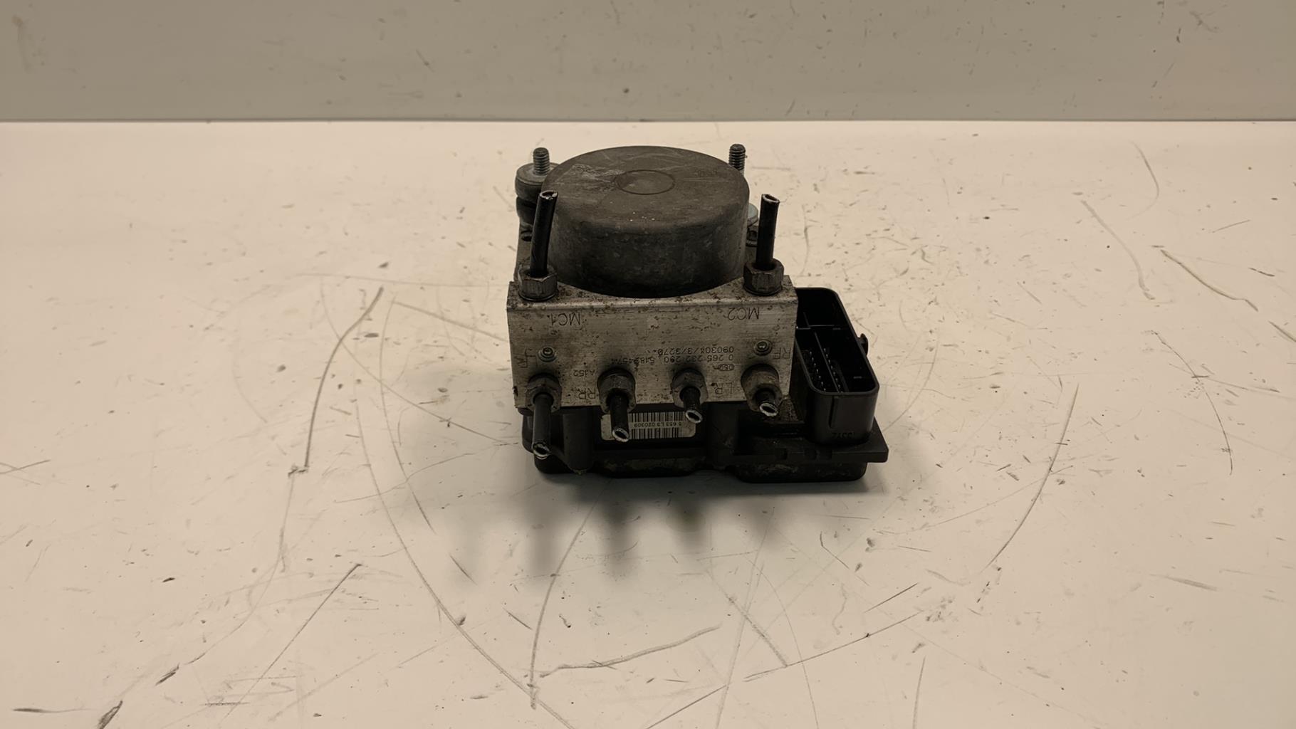 Blocco ABS (antibloccaggio freni) FIAT 500 2 PHASE 1 Diésel - 1