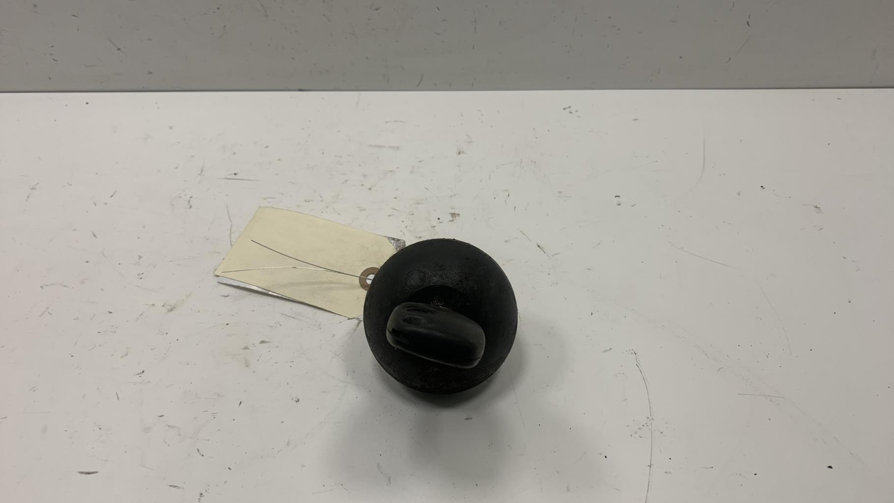 Bouchon de carburant DACIA LOGAN 1 PHASE 1 Essence - 1