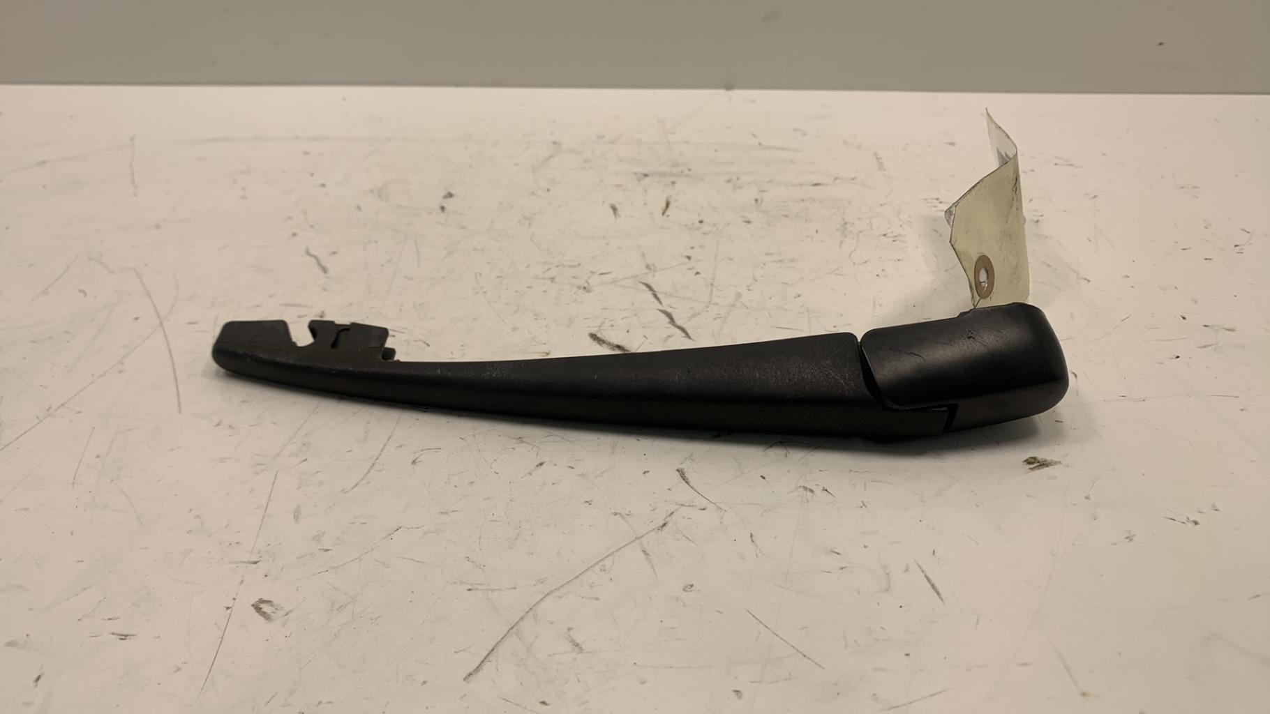 Braccio tergicristallo posteriore SUZUKI SWIFT 3 Gasolina - 1