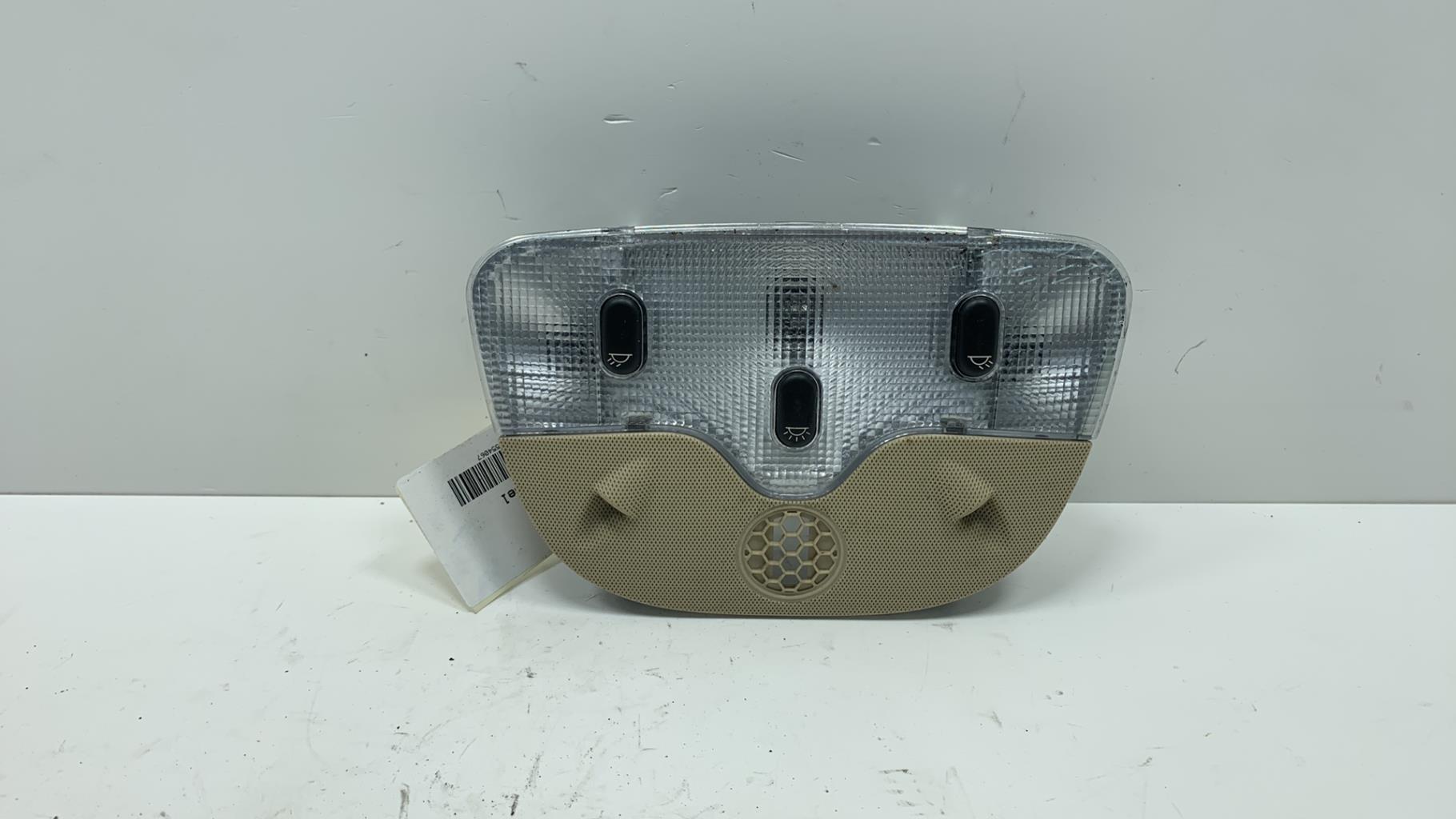 Eclairage de plafonnier PEUGEOT 607 PHASE 2 Diesel - 1