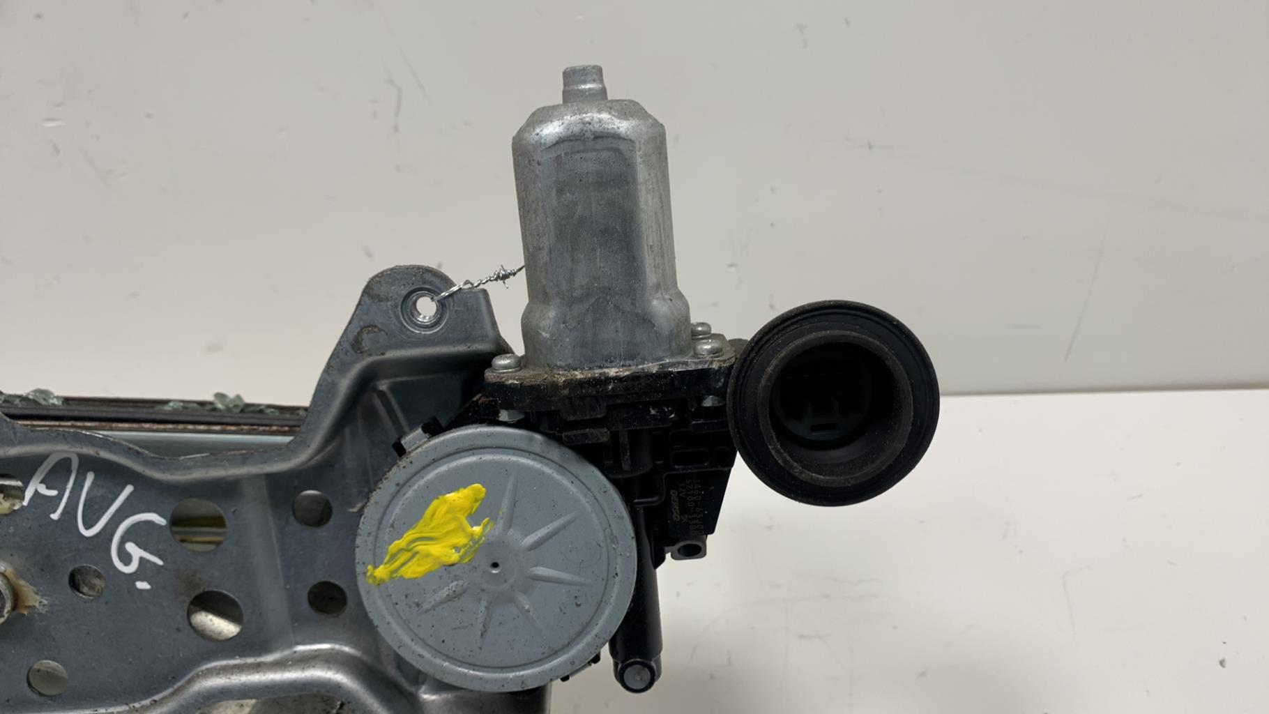 Alzacristalli elettrico anteriore sinistro SUZUKI SWIFT 3 Gasolina - 1