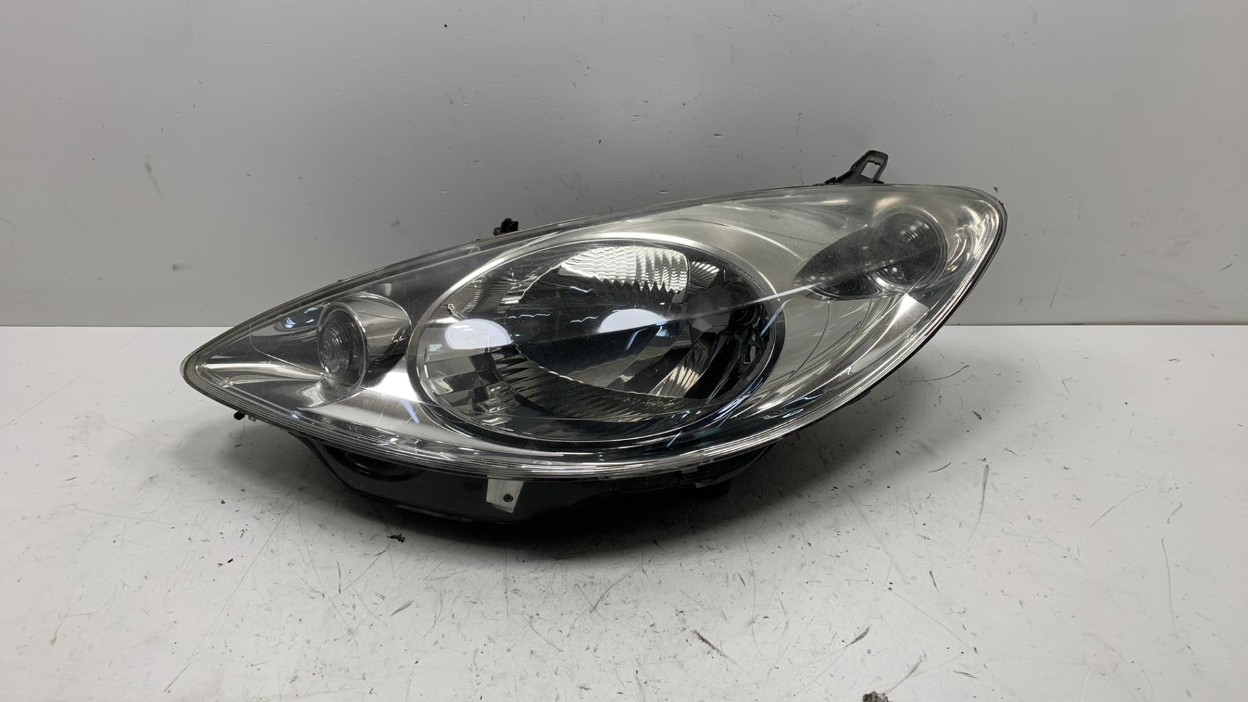Gruppo ottico anteriore principale sinistro (luci)(faro) PEUGEOT 1007 Diésel - 1