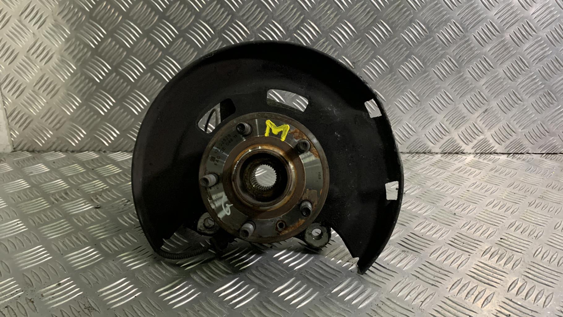 Fuso a snodo anteriore sinistro OPEL ASTRA J PHASE 1 Gasolina - 1