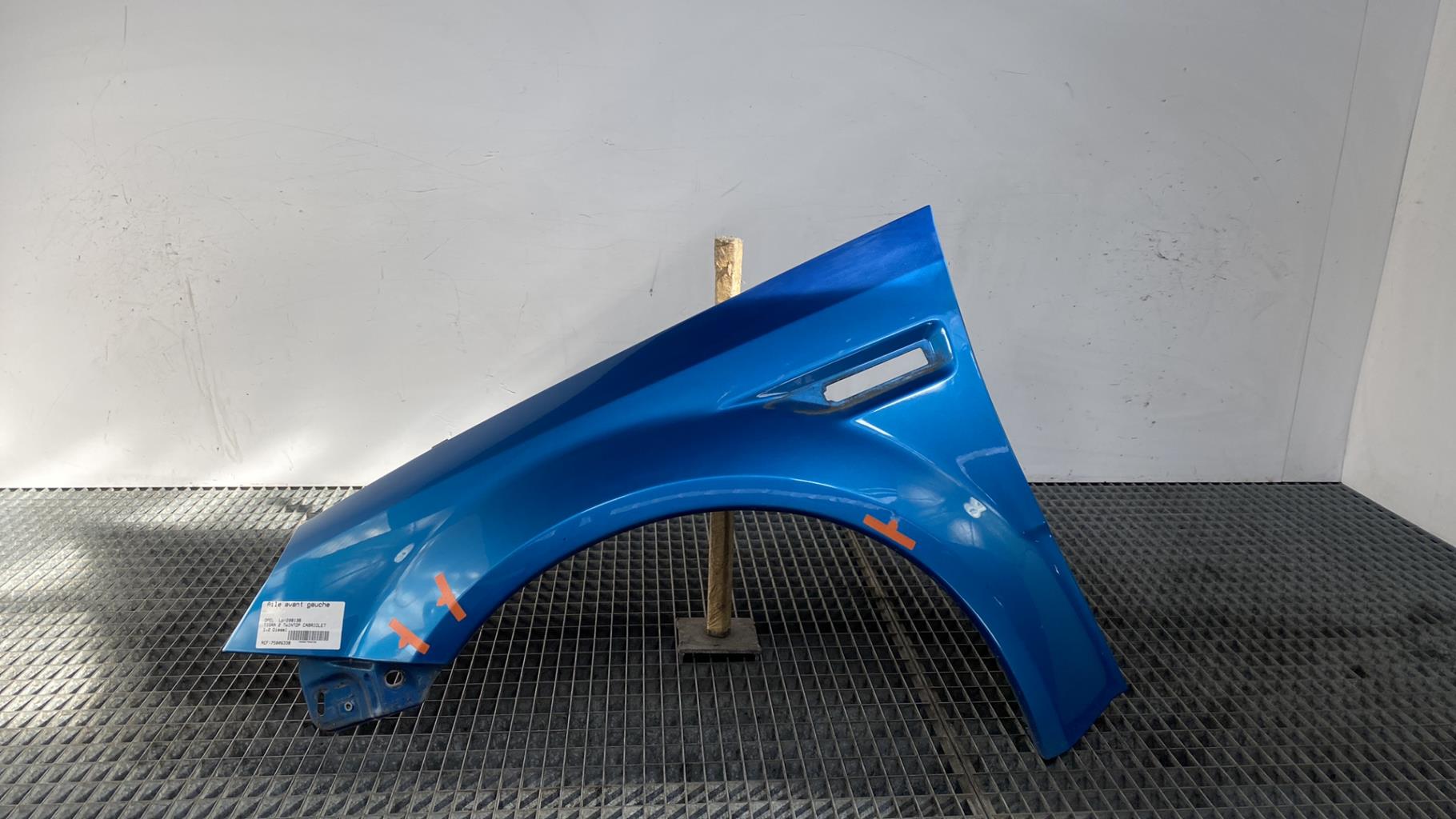 Aile avant gauche OPEL TIGRA 2 TWINTOP CABRIOLET Diesel - 1