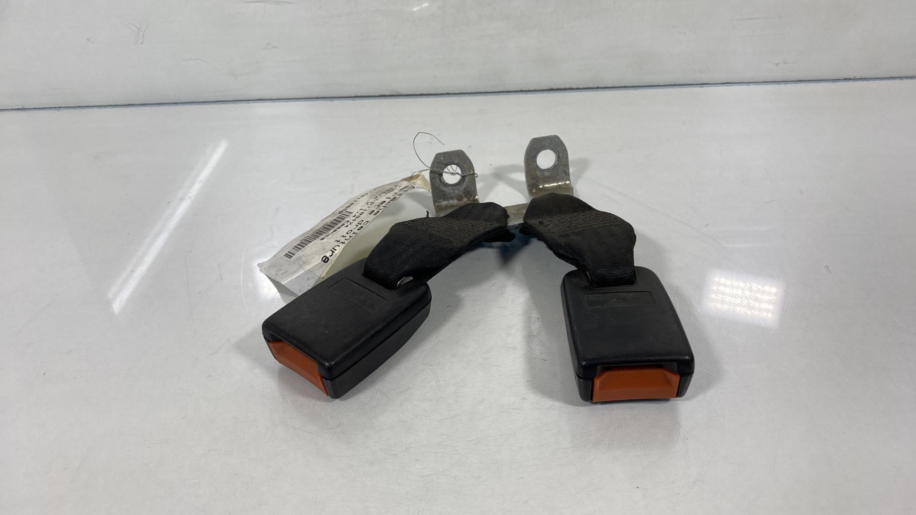 Aggancio cintura sicurezza posteriore destro FORD FIESTA 5 PHASE 1 Gasolina - 1