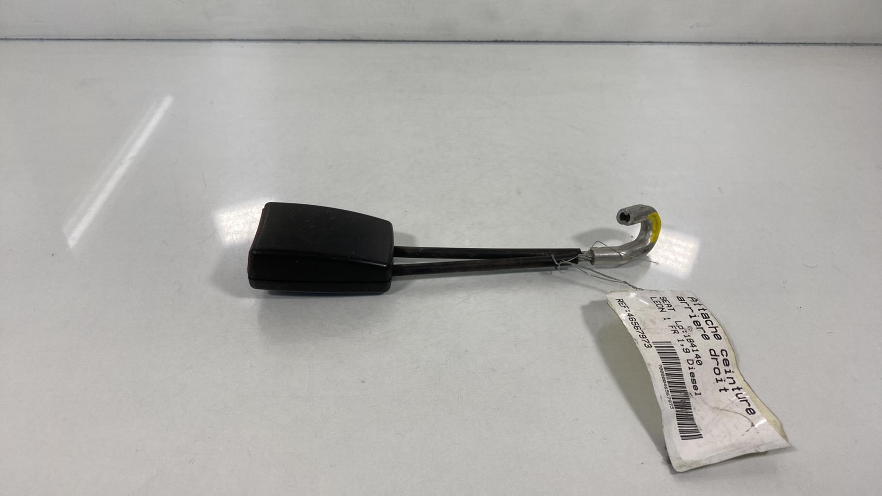 Aggancio cintura sicurezza posteriore destro SEAT LEON 1 Diésel - 1