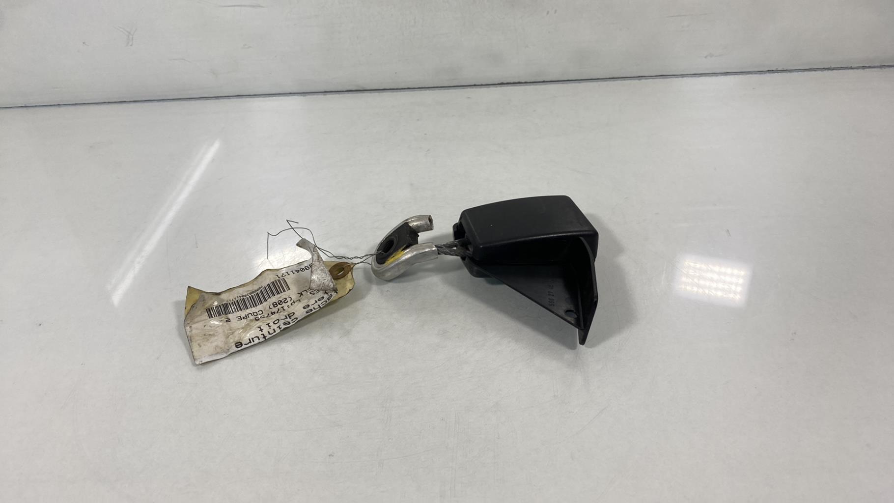 Aggancio cintura sicurezza posteriore destro MERCEDES CLASSE CLK 208  - 1