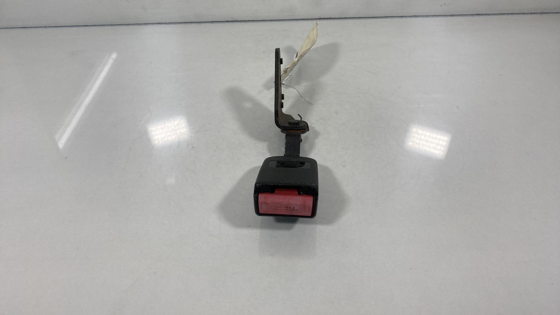 Aggancio cintura sicurezza posteriore destro PEUGEOT 407 Diésel - 1