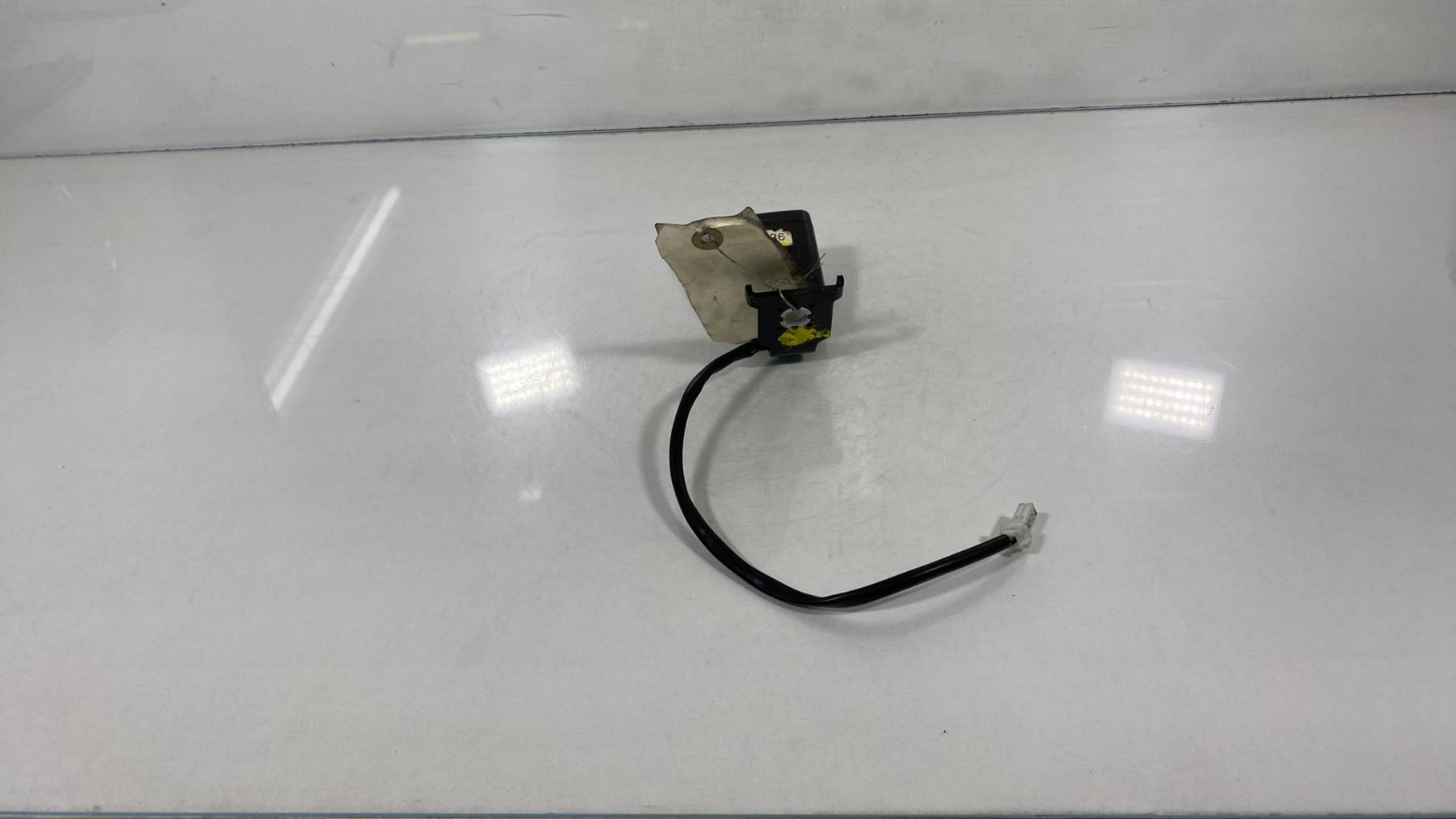 Aggancio cintura sicurezza posteriore destro HYUNDAI I 30 1 PHASE 1 BREAK Diésel - 1