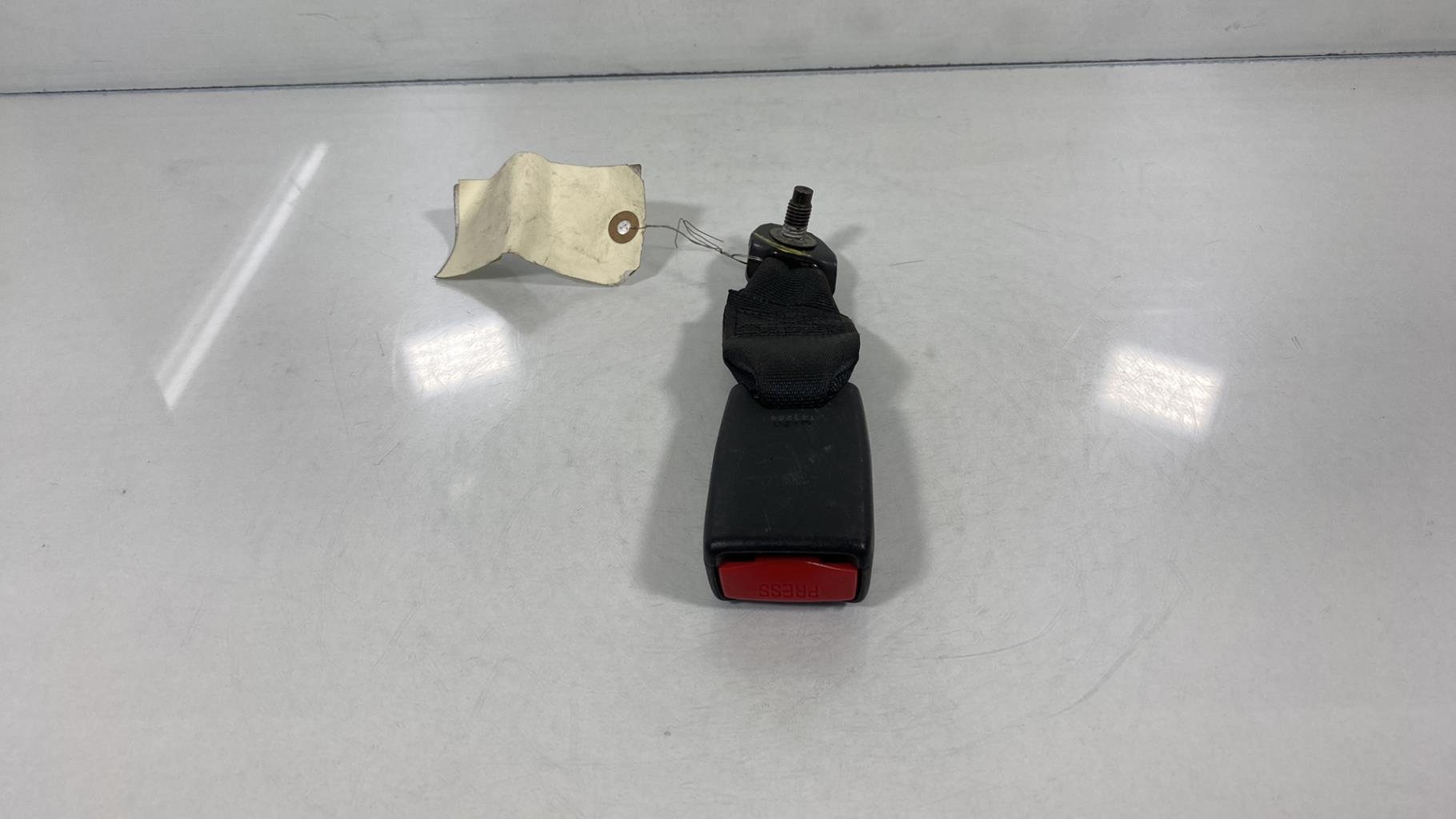 Aggancio cintura sicurezza posteriore sinistro NISSAN NOTE 1 PHASE 1 Diésel - 1