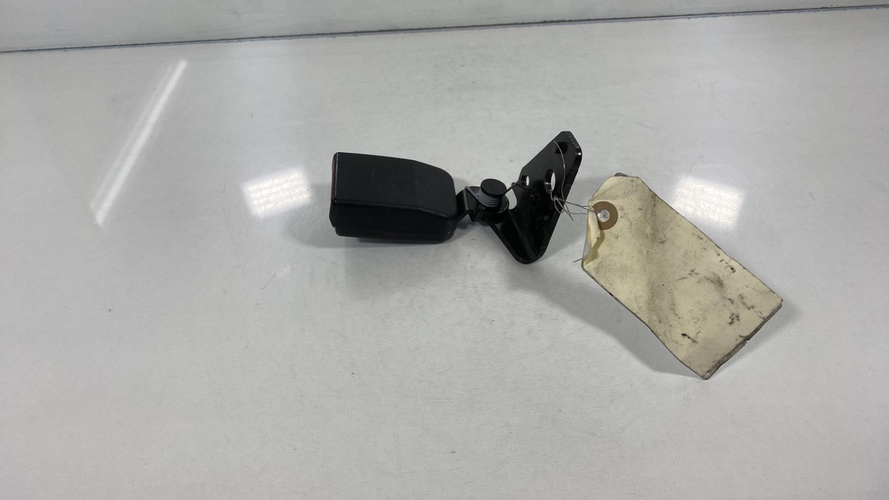 Aggancio cintura sicurezza posteriore sinistro PEUGEOT 207 PHASE 1 Gasolina - 1