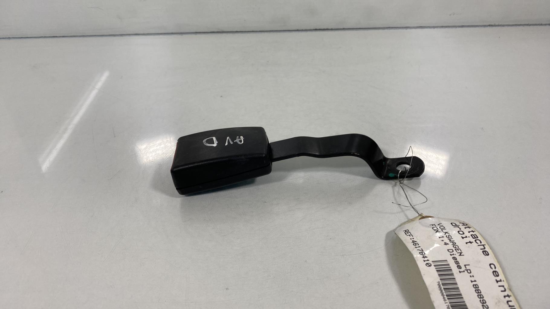 Aggancio cintura sicurezza anteriore destro VOLKSWAGEN FOX Diésel - 1