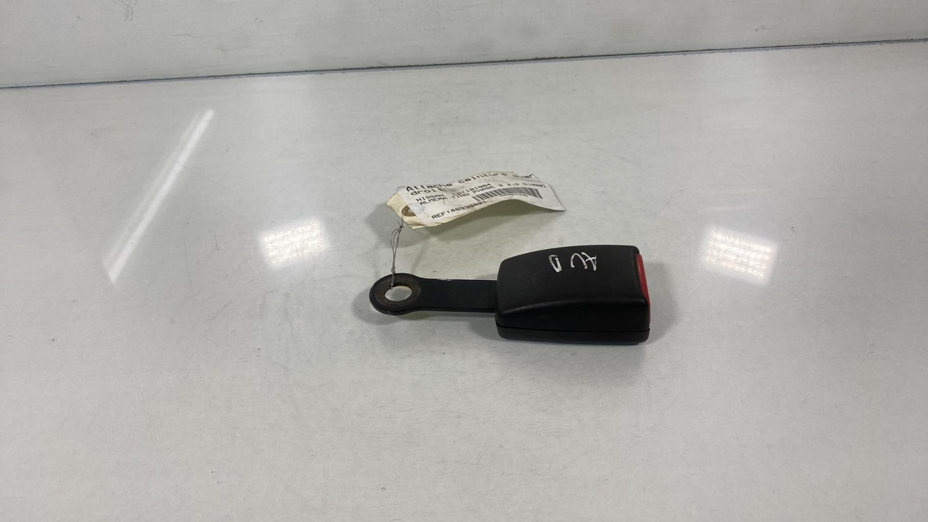 Aggancio cintura sicurezza anteriore destro NISSAN ALMERA TINO PHASE 2 Diésel - 1